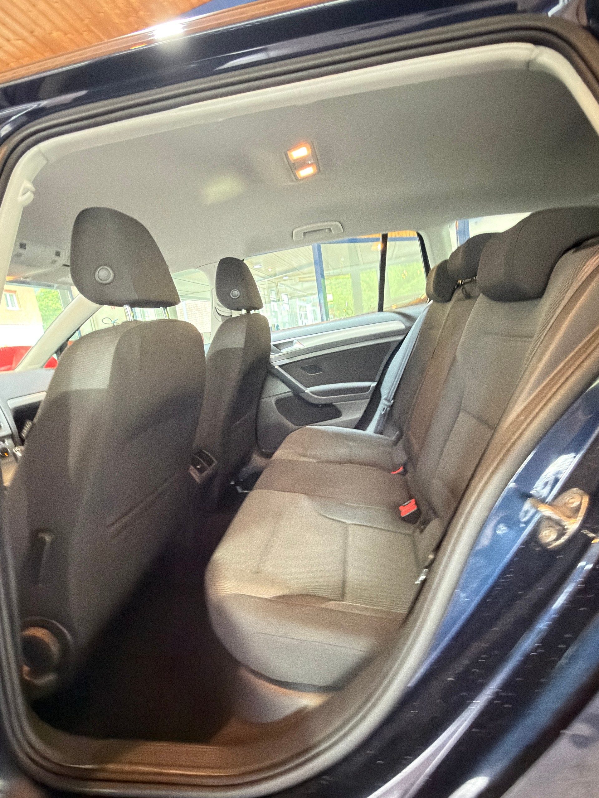VW Golf Variant 1.4 TSI Comfortline-image-9