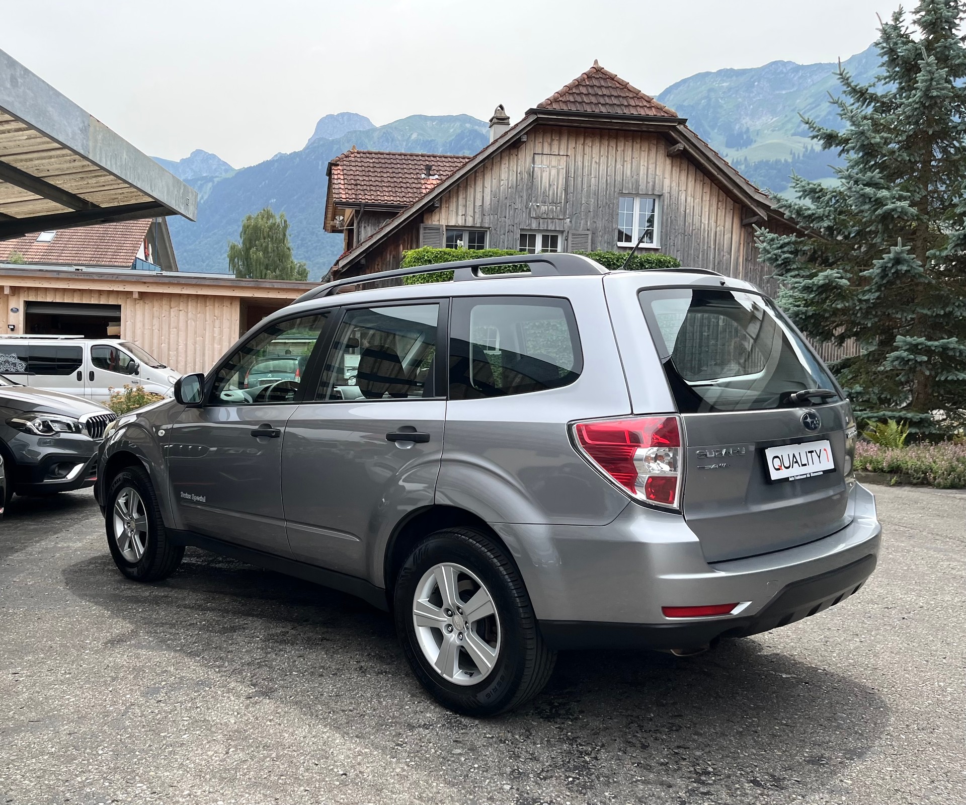 SUBARU Forester 2.0X Swiss Special-image-4