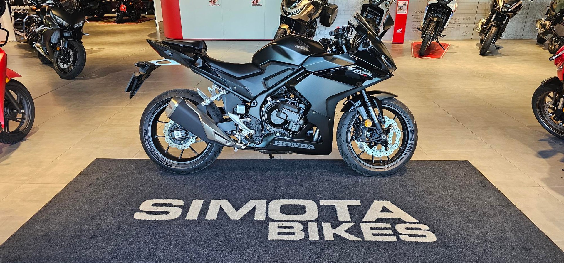 HONDA CBR 500 E-Clutch