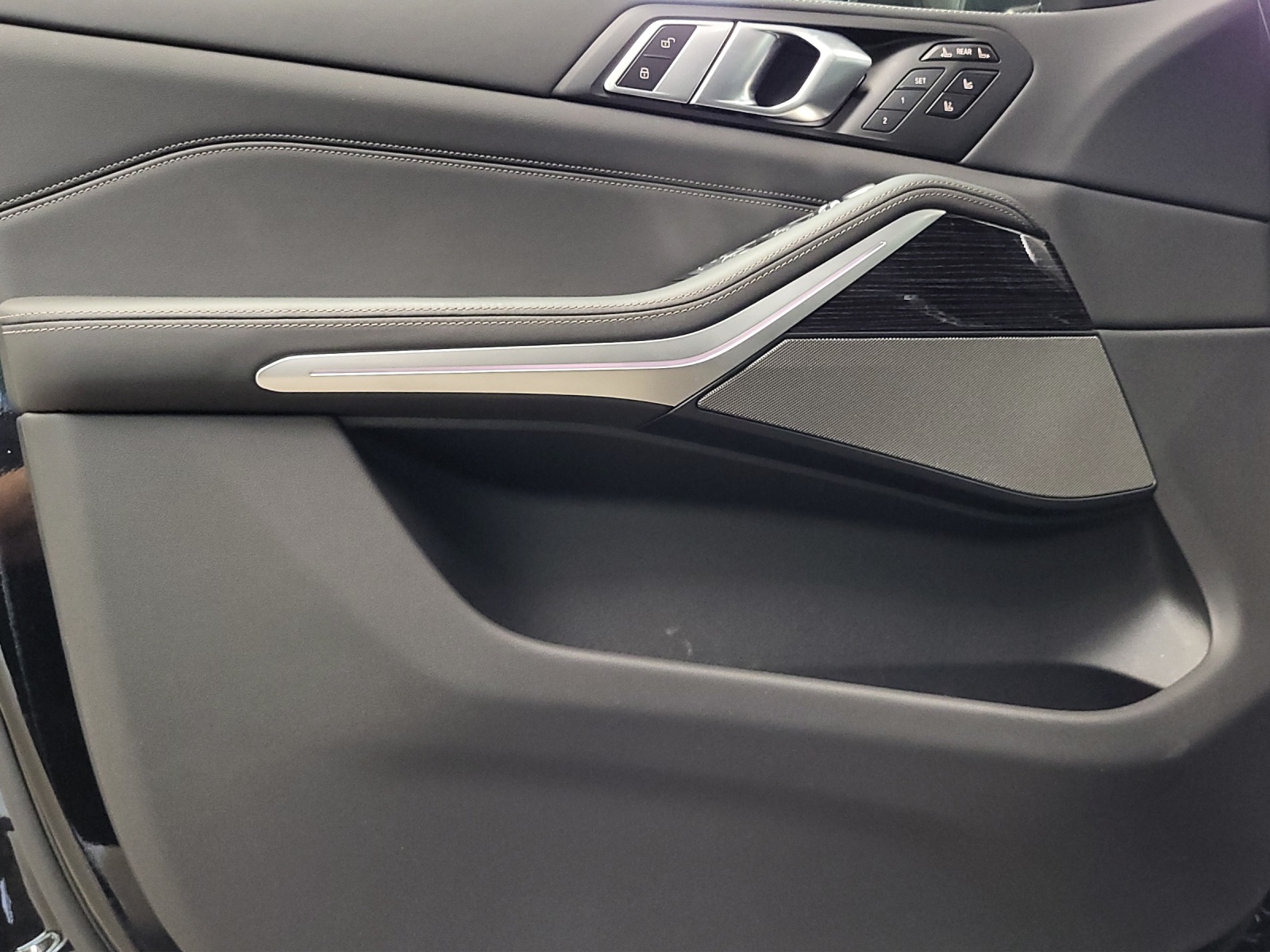BMW X7 xDr 48V 40d M Sport-image-17