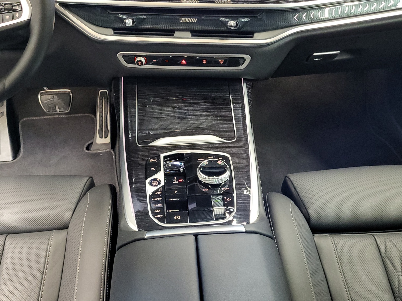 BMW X7 xDr 48V 40d M Sport-image-16
