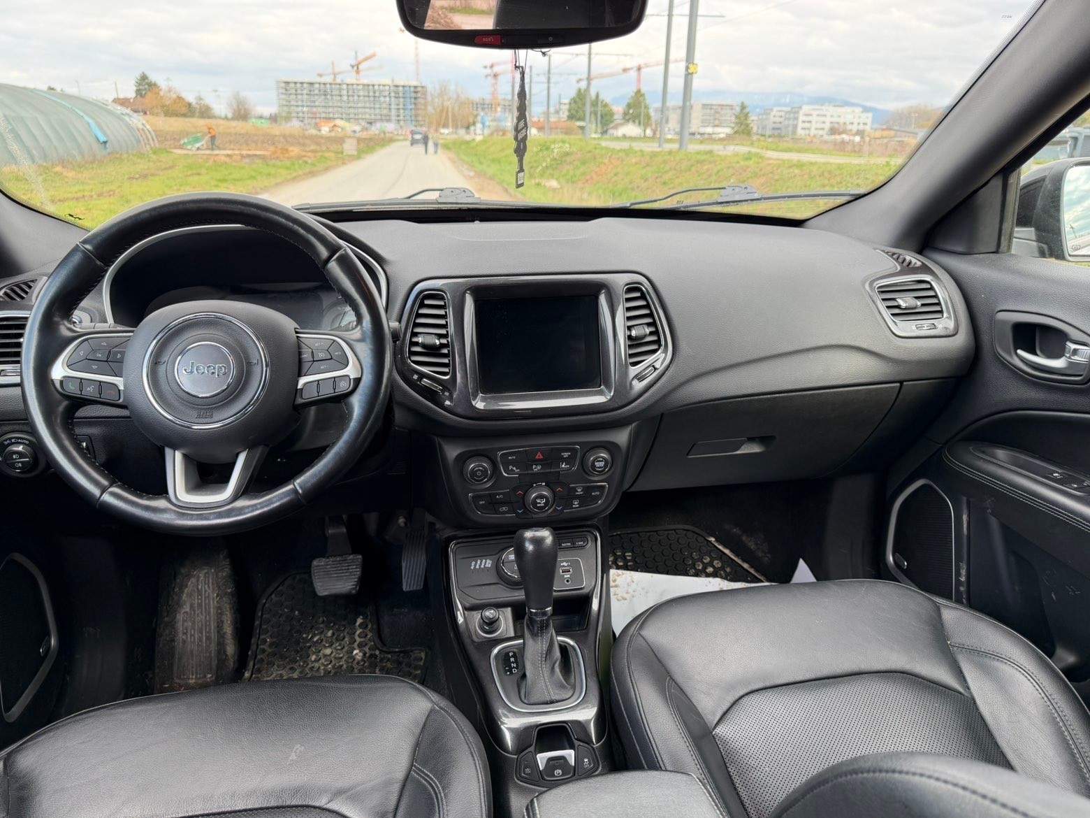 JEEP Compass 1.3 T PHEV S AWD-image-4