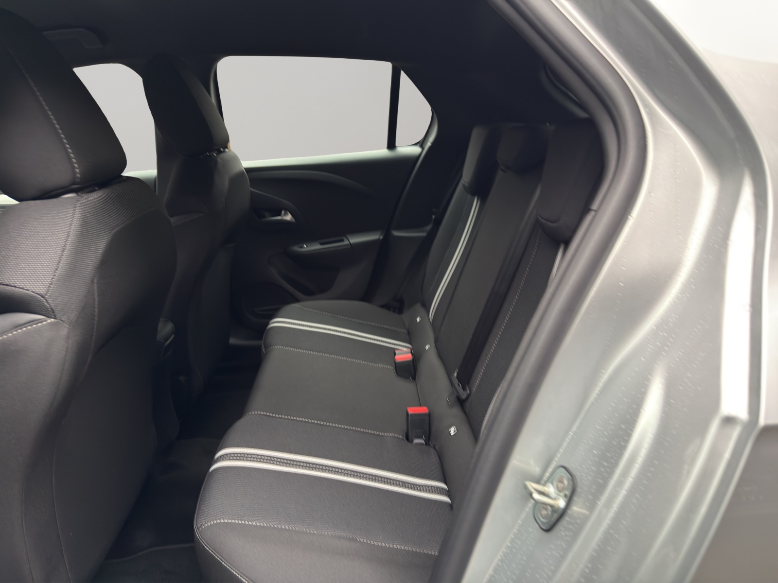 OPEL Corsa F 1.2 Turbo Hybrid VIVA-image-16