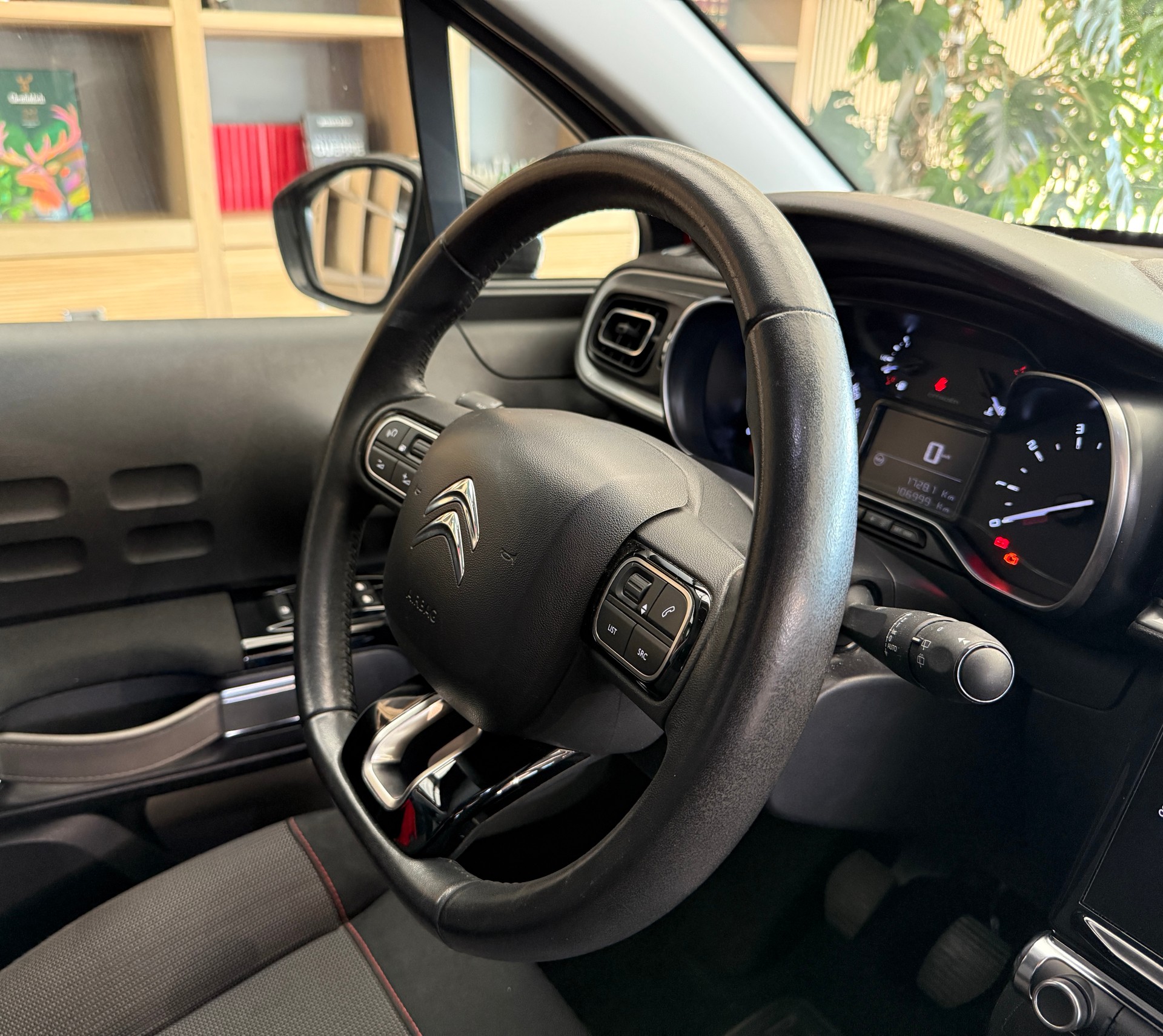 CITROEN C3 1.2i PureTech Shine-image-12