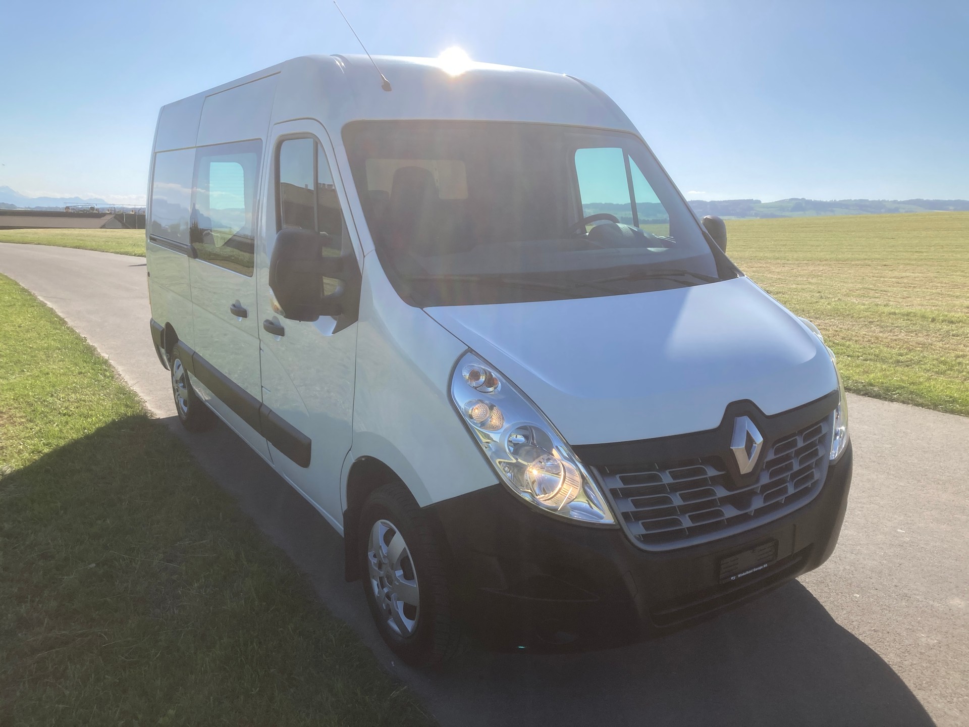 RENAULT Master T35 2.3dCi 130 L2H2-image-1