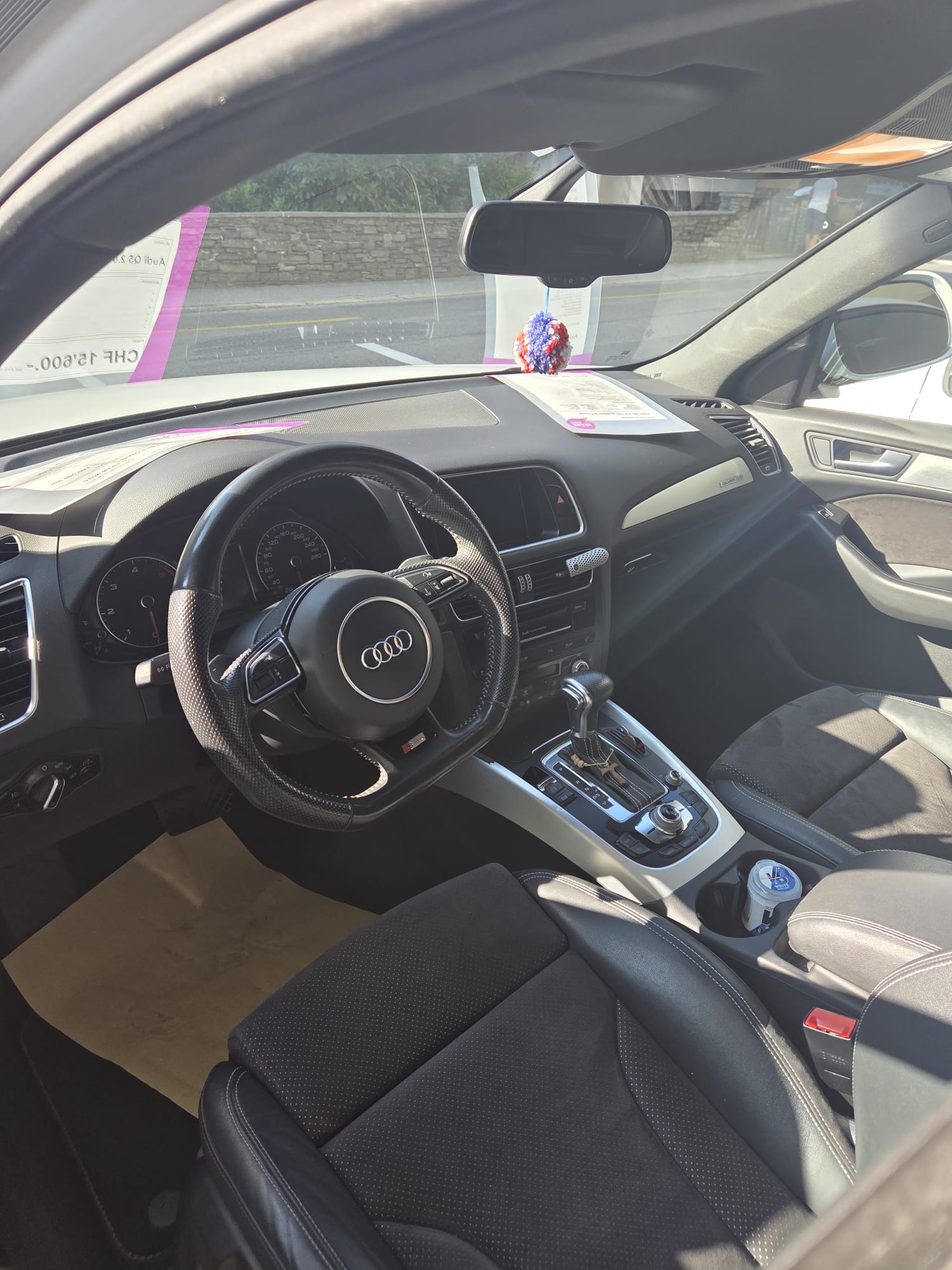 AUDI Q5 2.0 TDI quattro S-Tronic-image-4