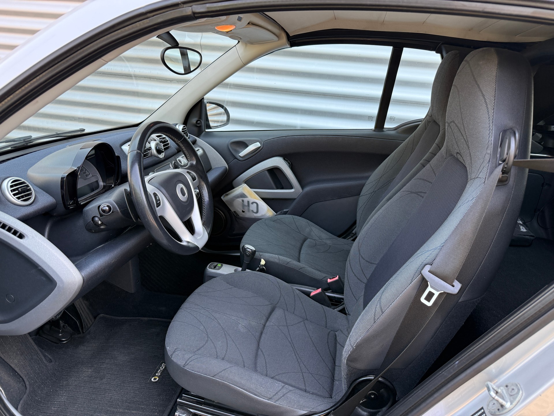 SMART fortwo passion mhd softouch Cabrio-image-3
