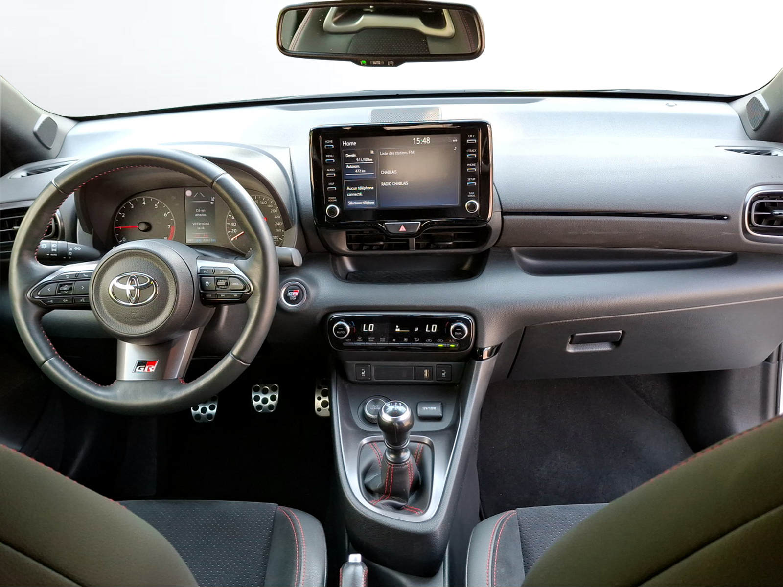 TOYOTA Yaris 1.6 GR Sport-image-8