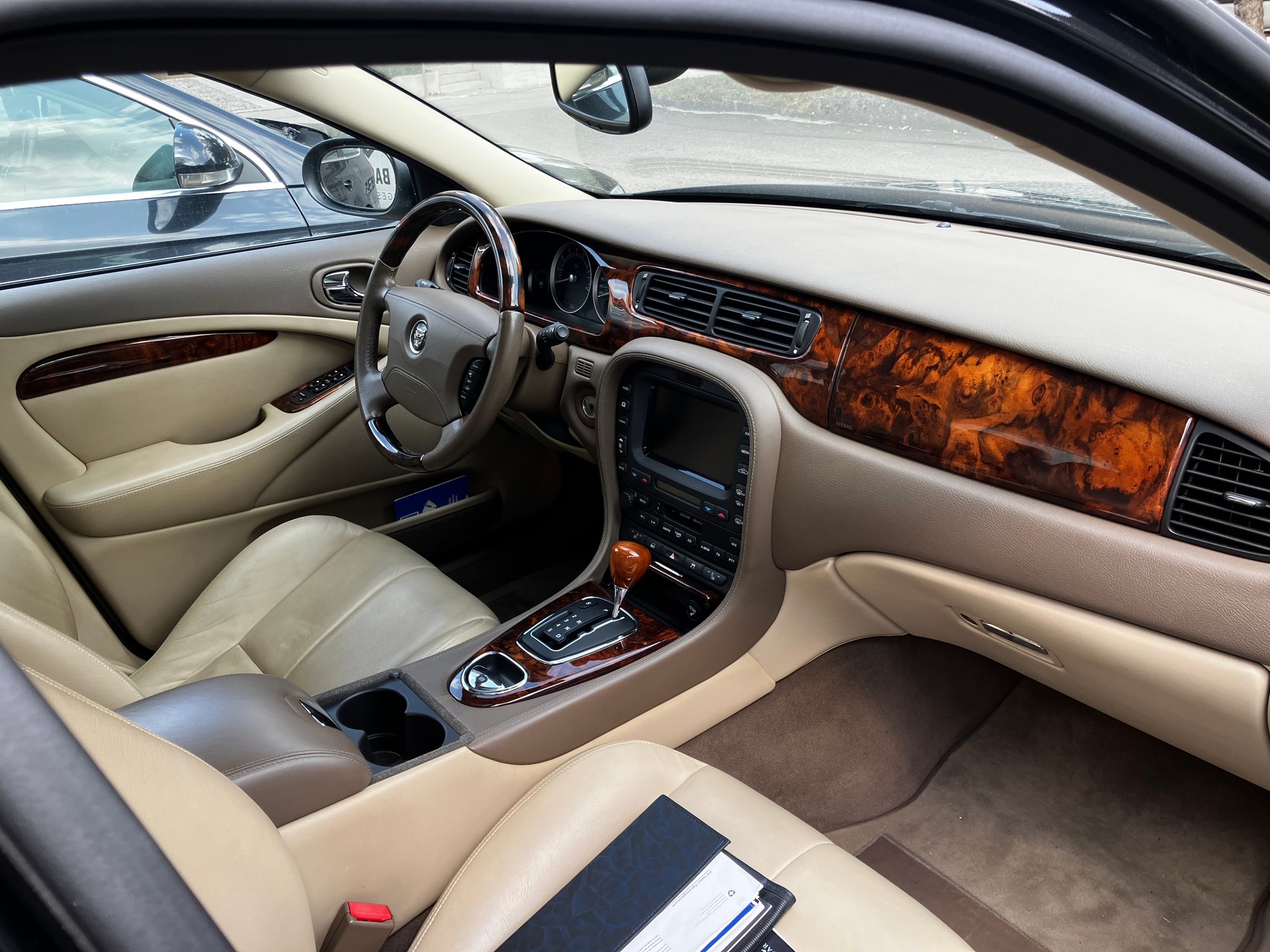 JAGUAR S-TYPE 3.0 V6-image-8