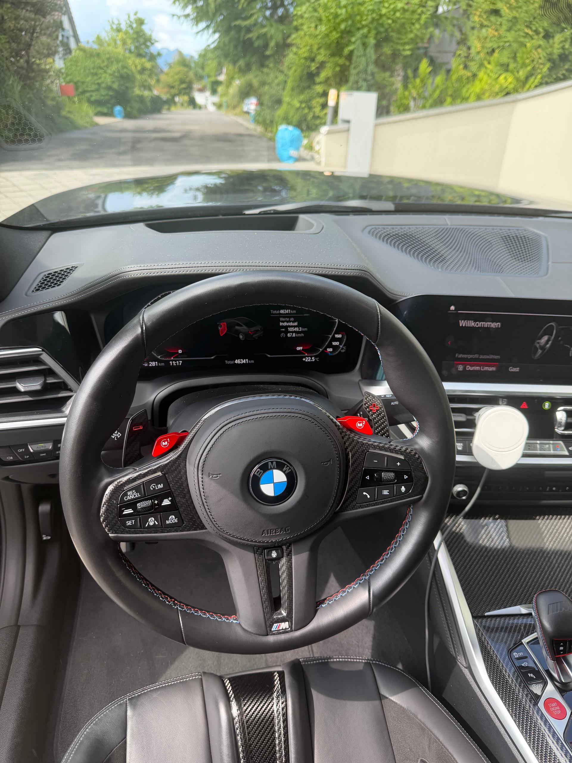 BMW M4 Competition xDrive-image-11