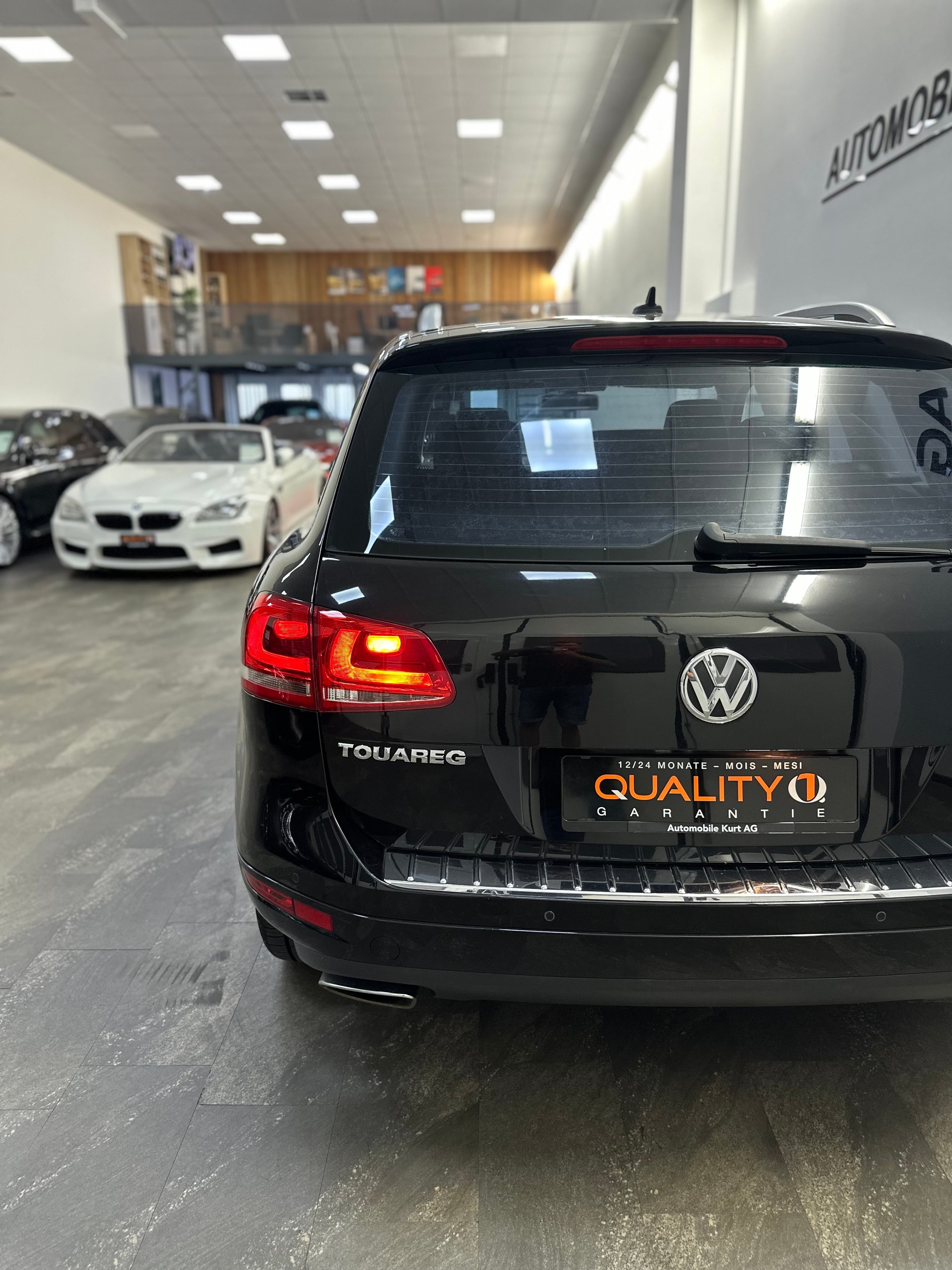 VW Touareg 3.0 TDI BlueMotion Technology Tiptronic-image-4