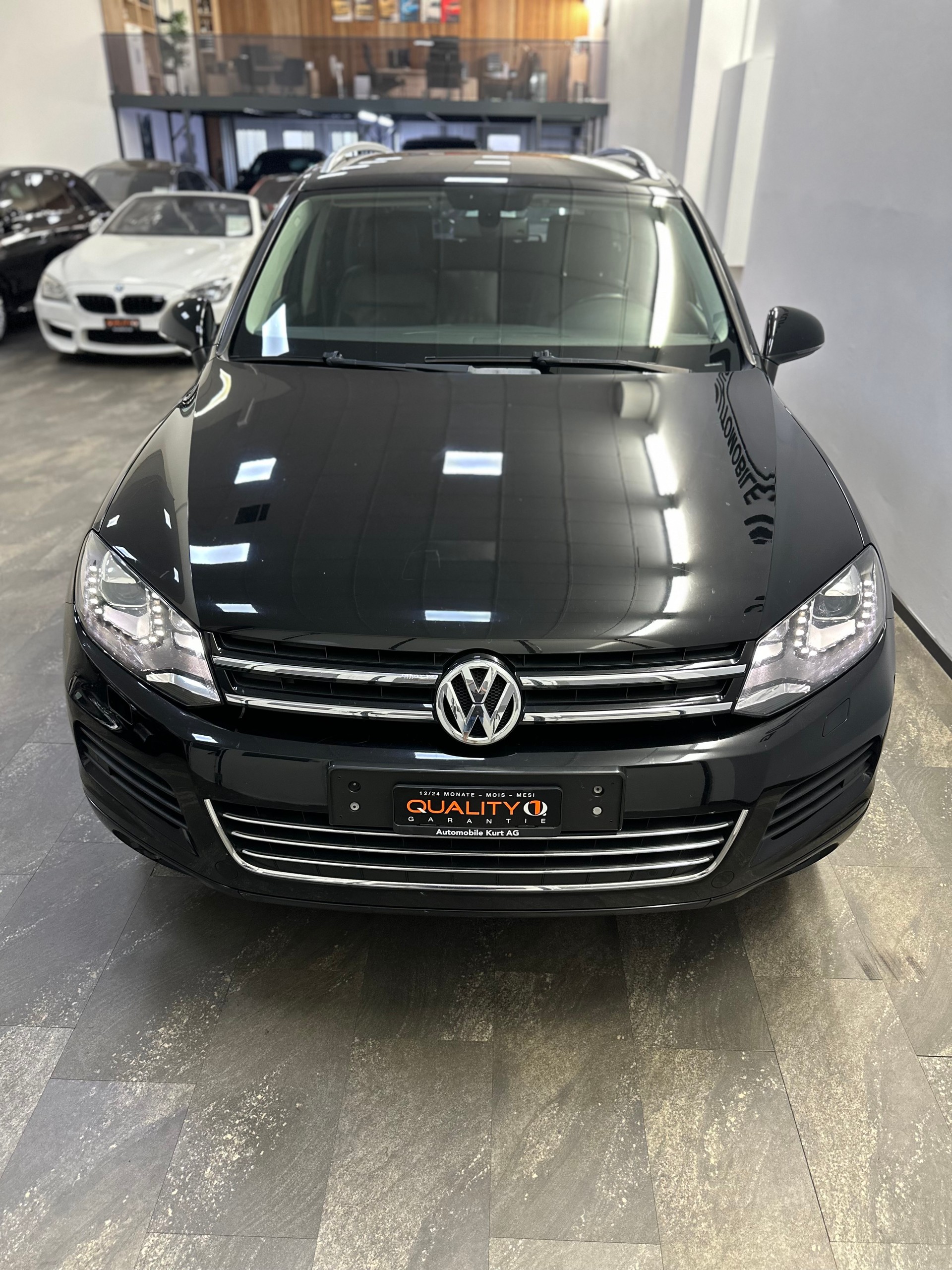 VW Touareg 3.0 TDI BlueMotion Technology Tiptronic-image-9
