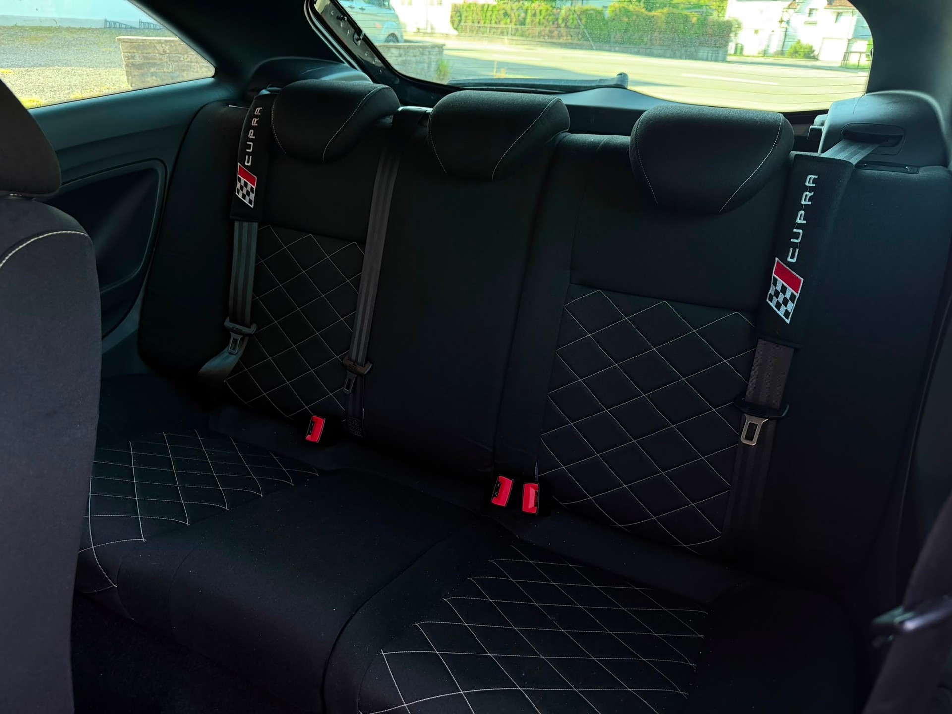 SEAT Ibiza SC 1.4 TSI Cupra R-Evolution DSG-image-12