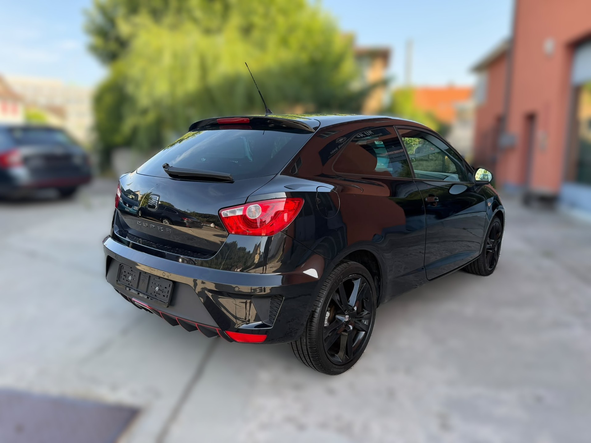 SEAT Ibiza SC 1.4 TSI Cupra R-Evolution DSG-image-5