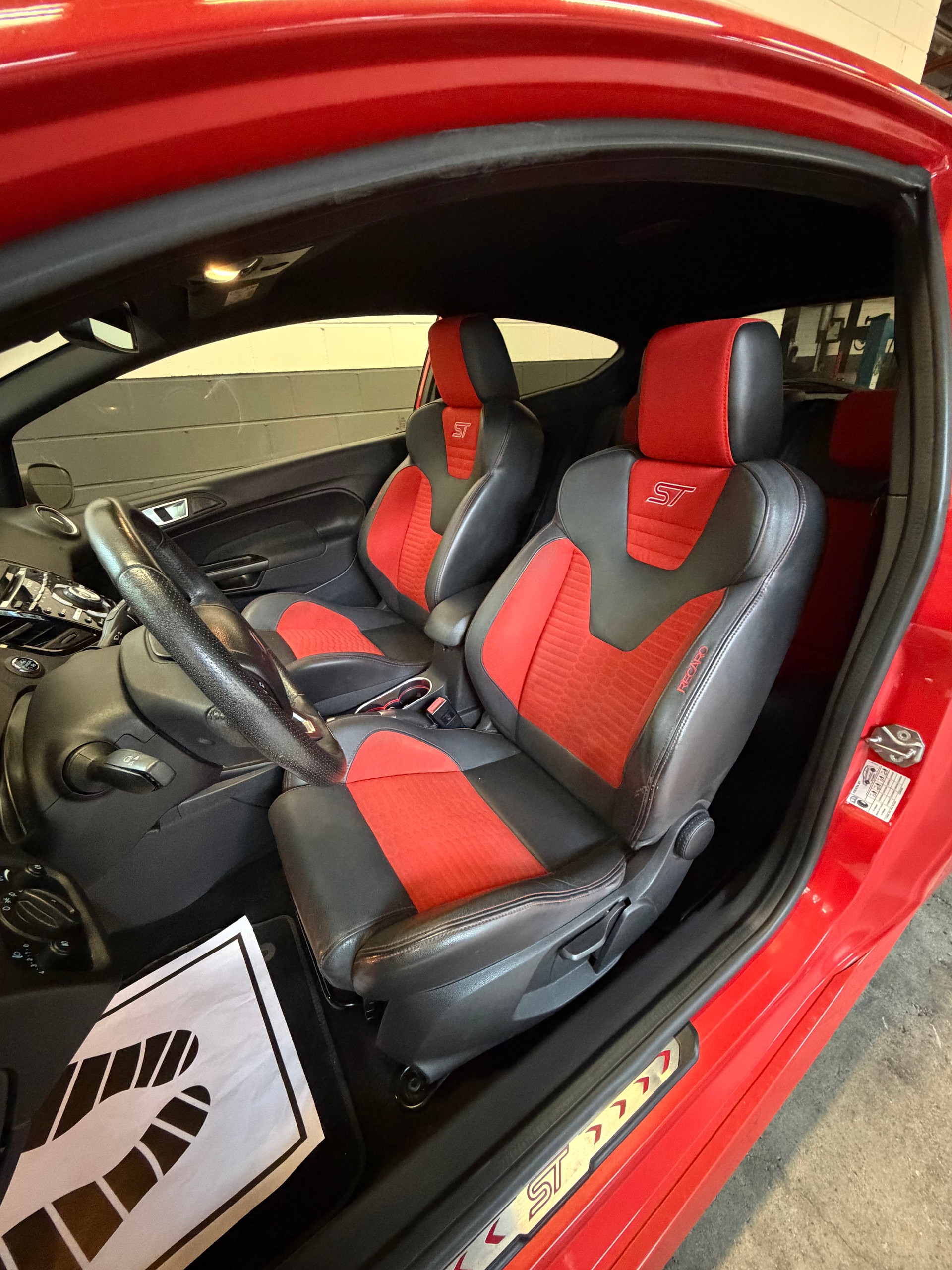 FORD Fiesta 1.6 SCTi ST-2 //NEU AB MFK!-image-14