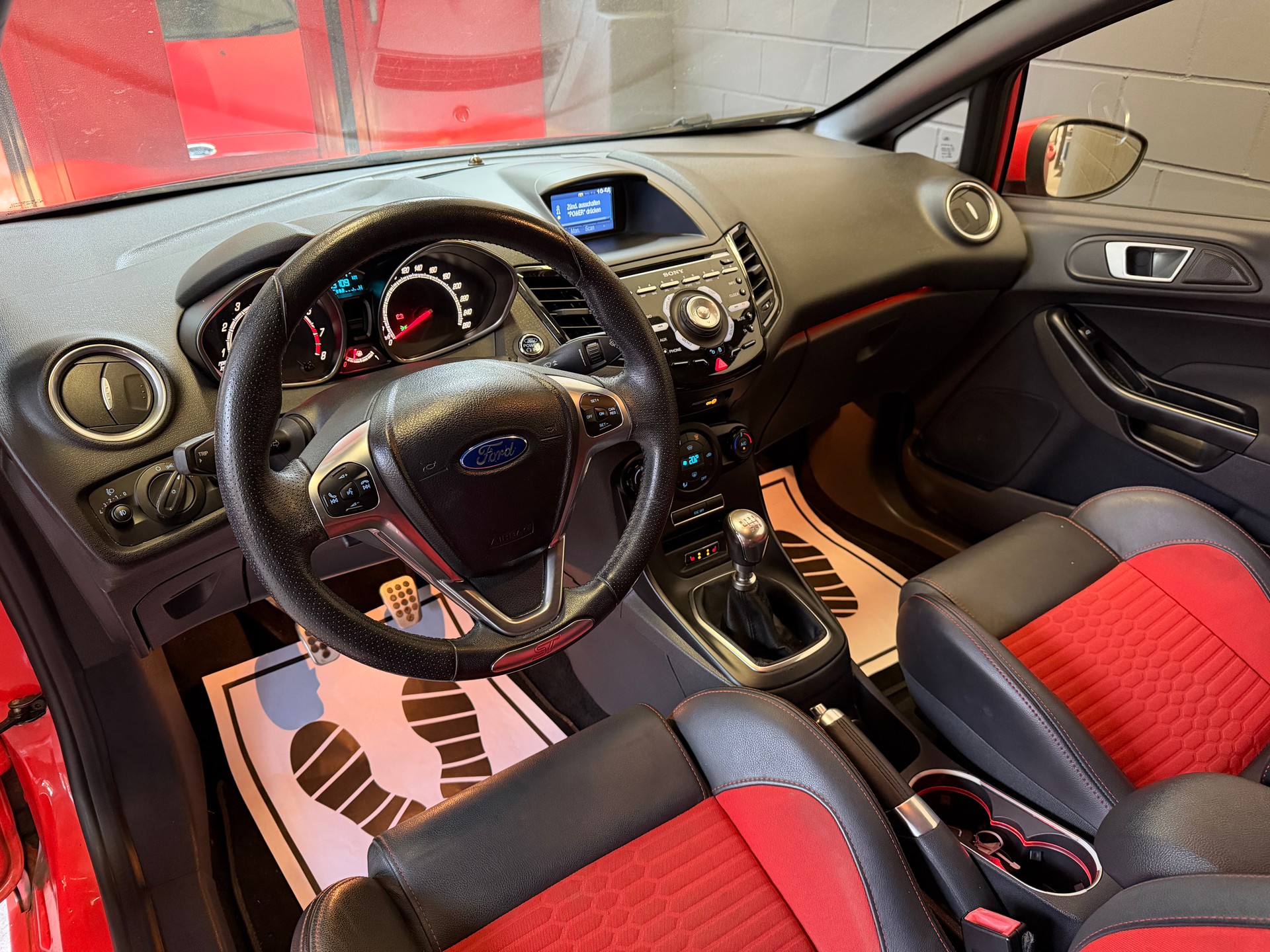 FORD Fiesta 1.6 SCTi ST-2 //NEU AB MFK!-image-9