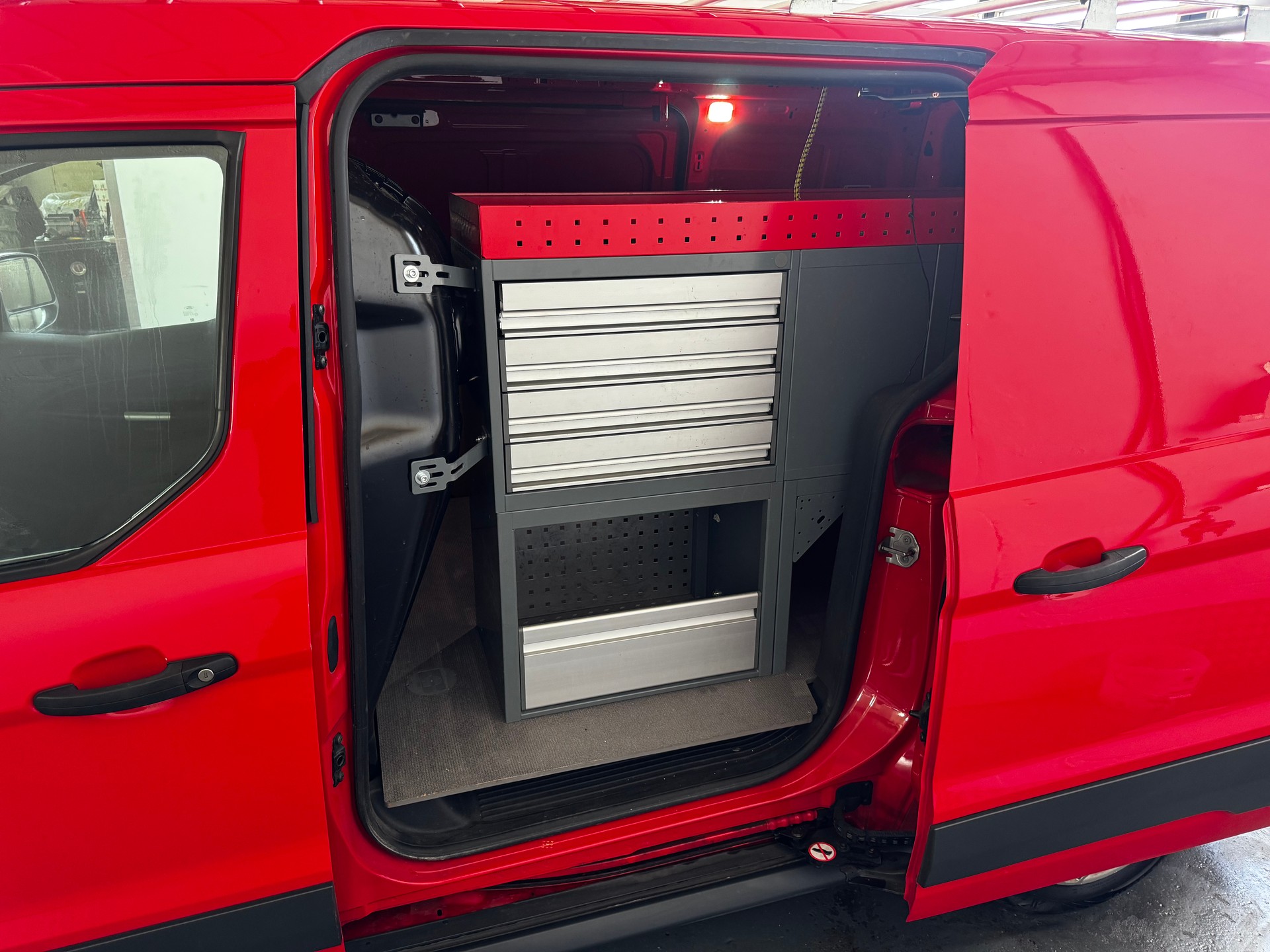 FORD Transit Connect Van T210 1.0 EcoBoost Trend-image-17