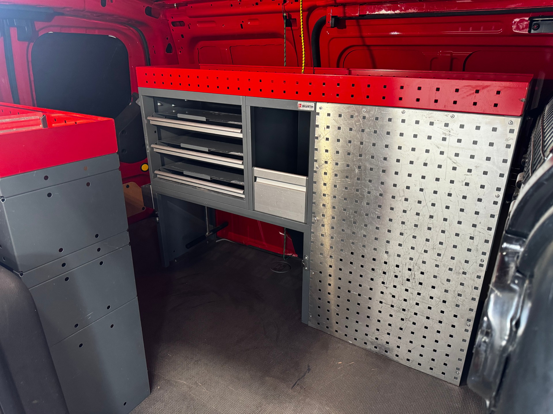 FORD Transit Connect Van T210 1.0 EcoBoost Trend-image-21