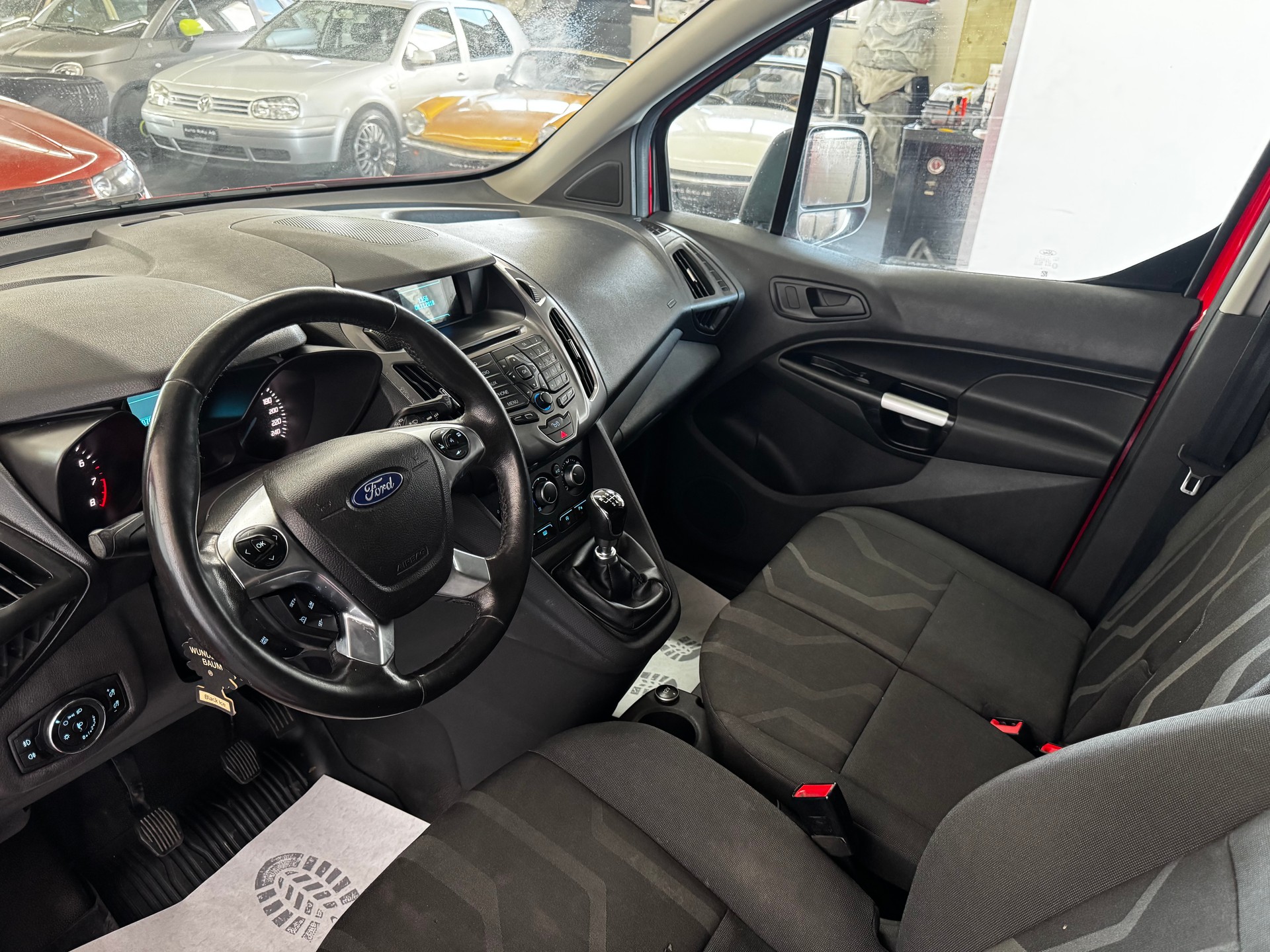 FORD Transit Connect Van T210 1.0 EcoBoost Trend-image-13