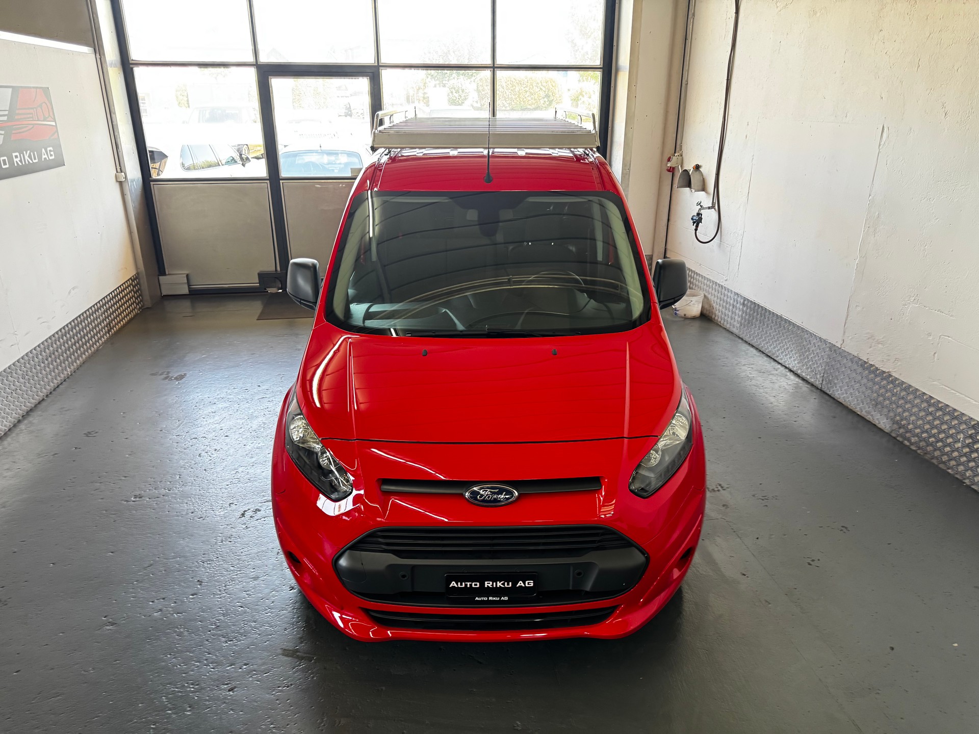 FORD Transit Connect Van T210 1.0 EcoBoost Trend-image-2