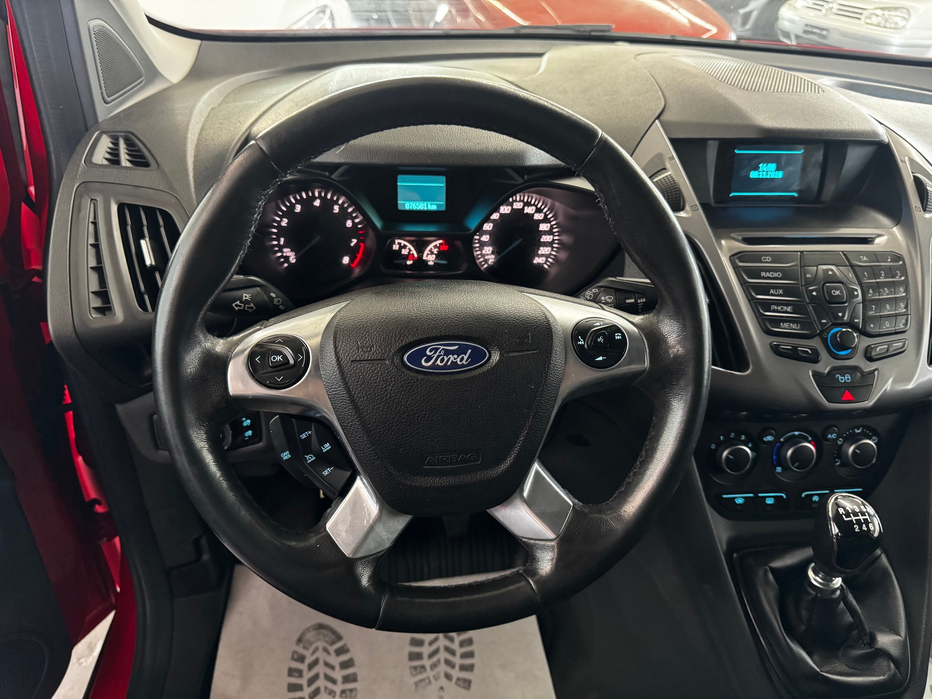 FORD Transit Connect Van T210 1.0 EcoBoost Trend-image-15