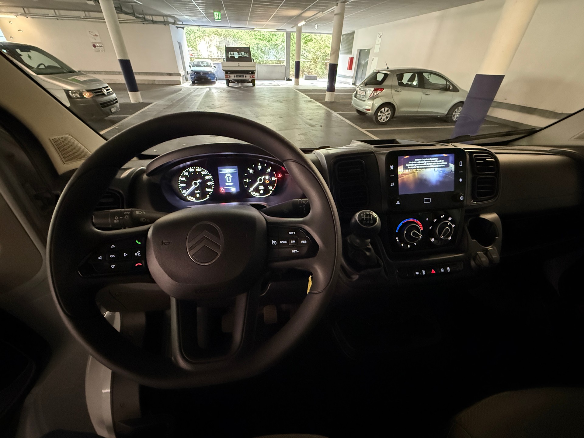 CITROEN Jumper 35 2.2 BlueHDi 120 L2-image-9