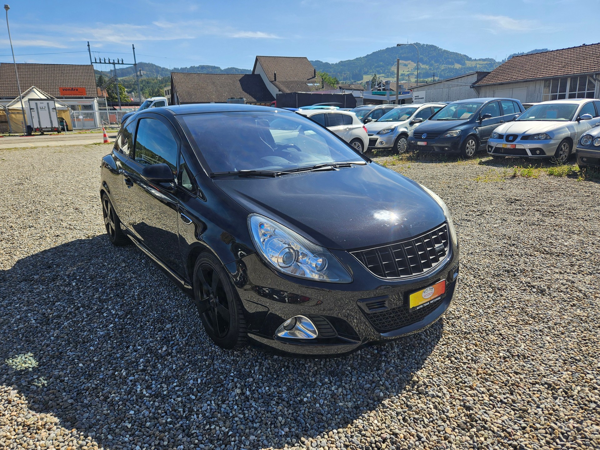 OPEL Corsa 1.6 Turbo OPC-image-2