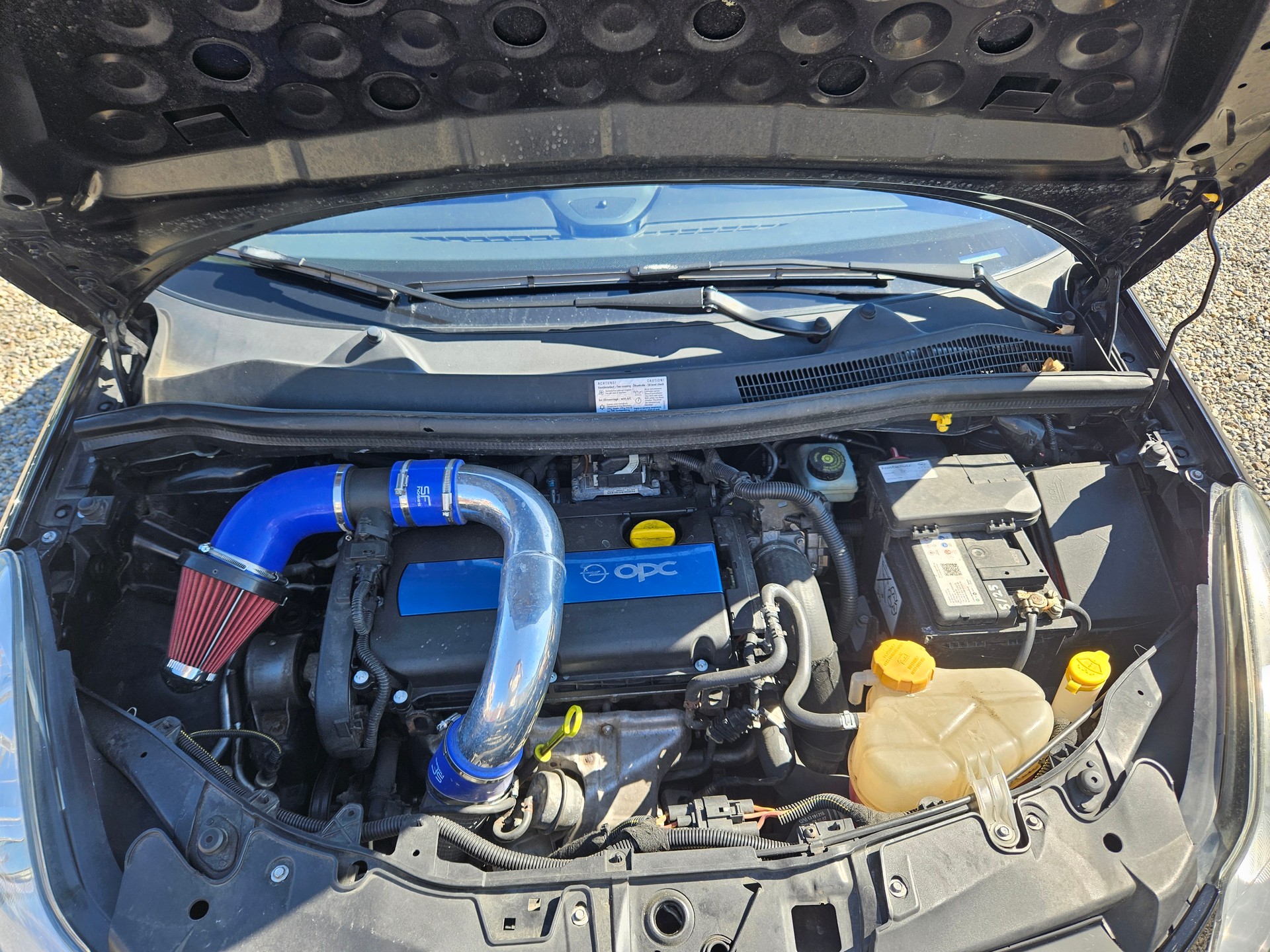 OPEL Corsa 1.6 Turbo OPC-image-12