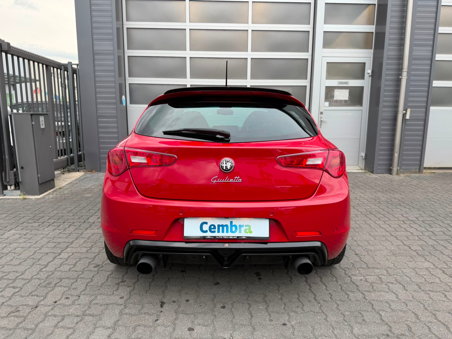 ALFA ROMEO Giulietta 1750 TBi Quadrifoglio Verde TCT-image-8