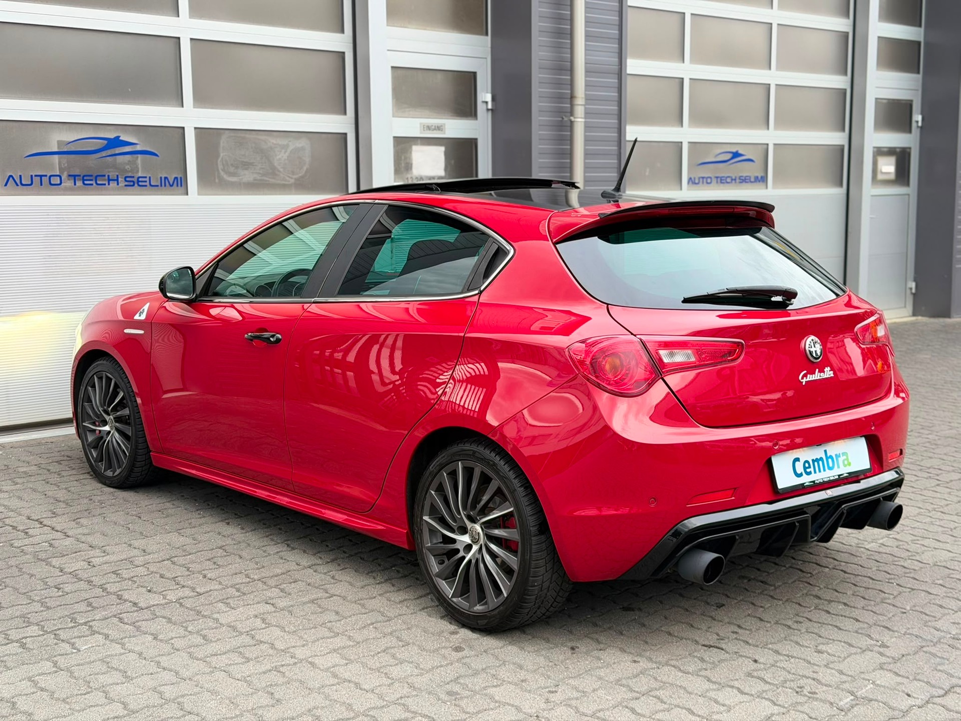 ALFA ROMEO Giulietta 1750 TBi Quadrifoglio Verde TCT-image-6