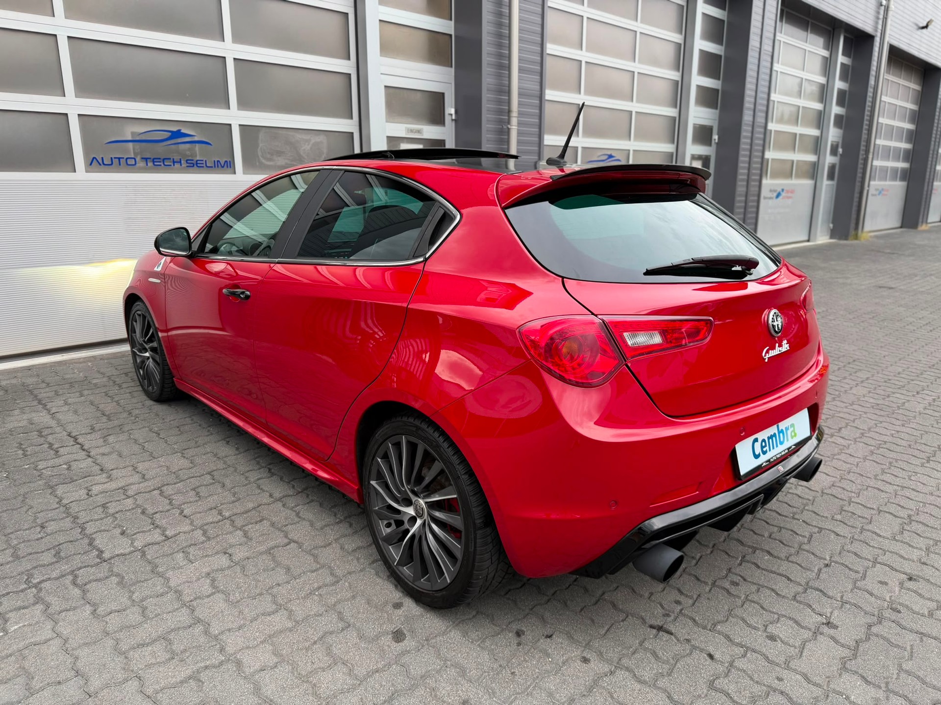 ALFA ROMEO Giulietta 1750 TBi Quadrifoglio Verde TCT-image-7