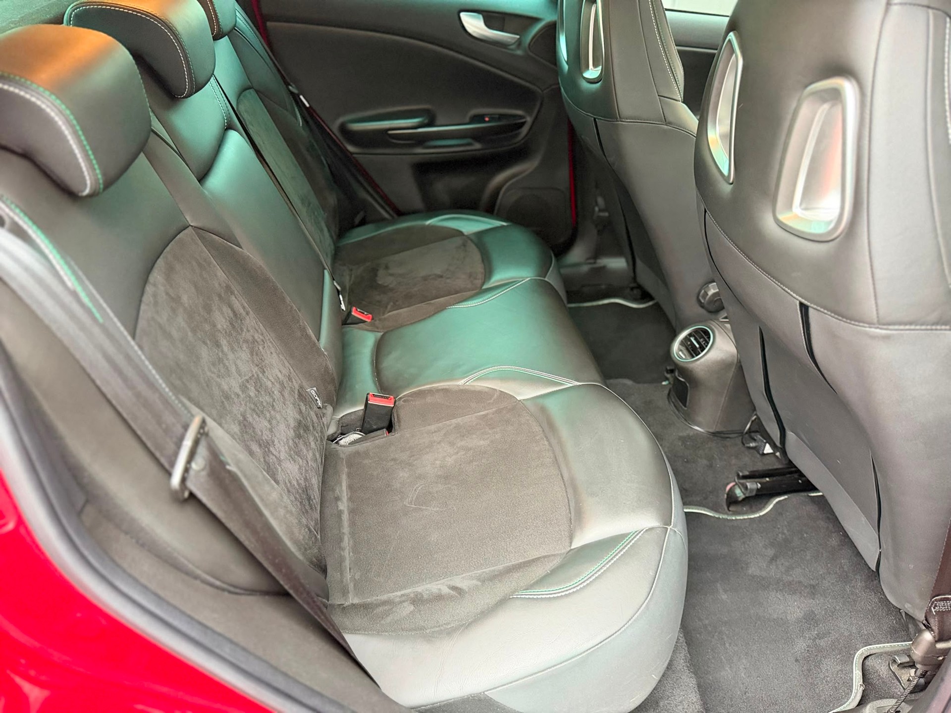 ALFA ROMEO Giulietta 1750 TBi Quadrifoglio Verde TCT-image-24