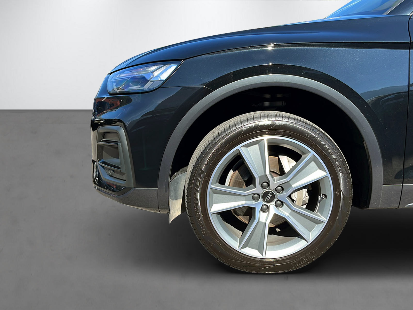 AUDI Q5 Sportback 2.0 40 TDI Advanced quattro S-Tronic-image-4