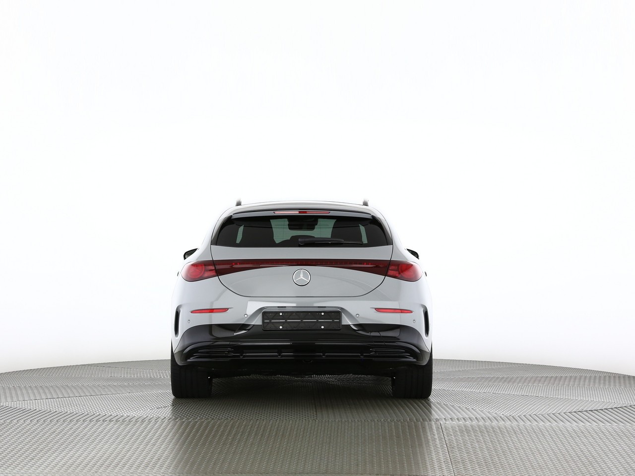 MERCEDES-BENZ CLA Shooting Brake 350 4Matic 85 kWh EQ-showroom-element-3