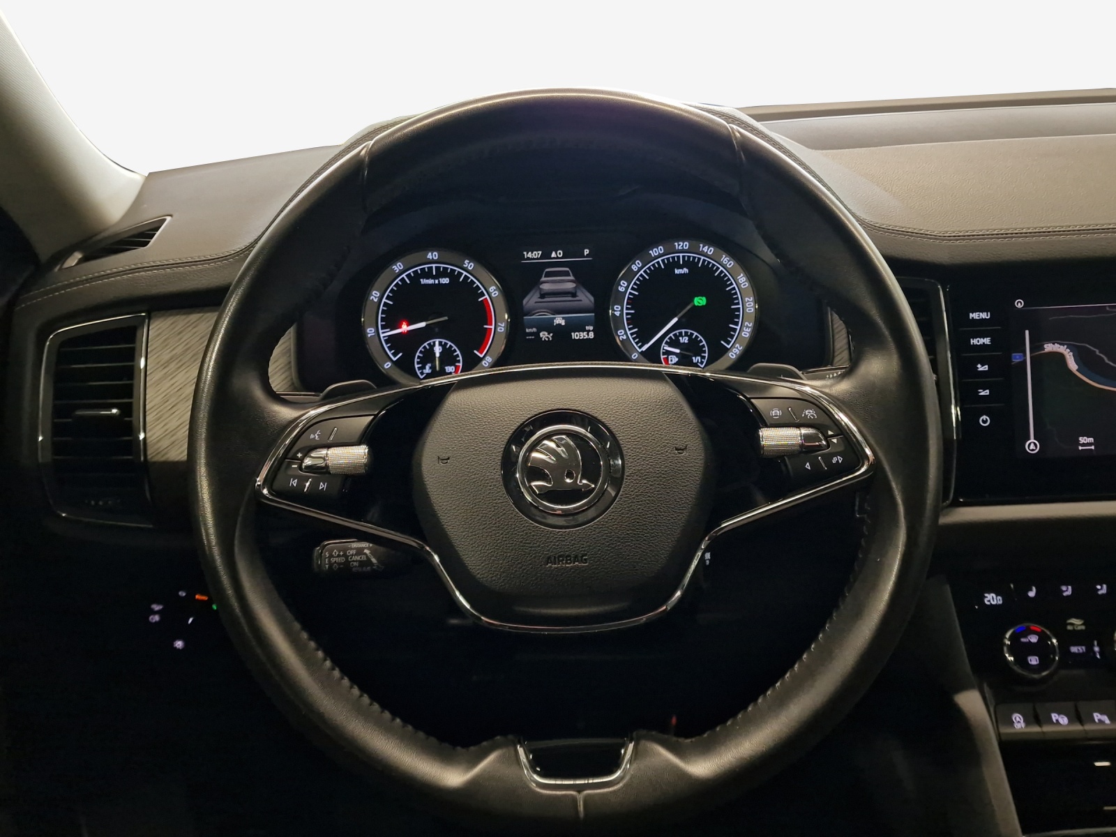 SKODA Kodiaq 2.0 TSI 4x4 Style-image-9