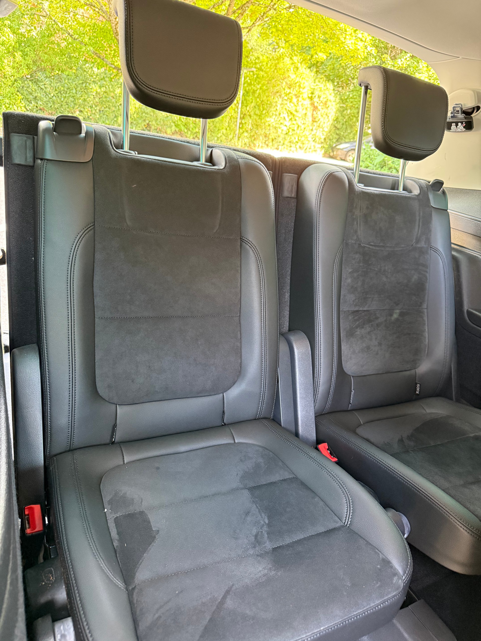 VW Sharan 2.0 TDI BMT Highline DSG -7 Places-image-7
