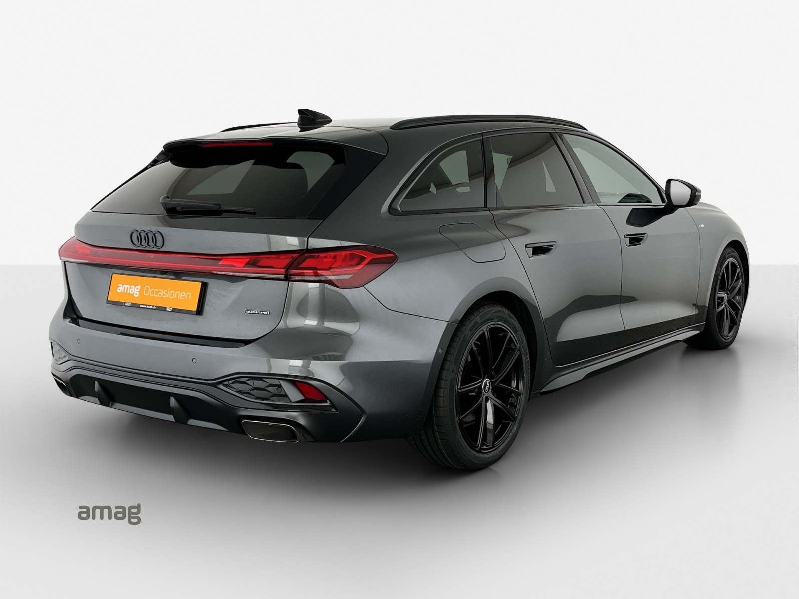 AUDI A5 Avant TFSI quattro 150 kW S tronic-image-4