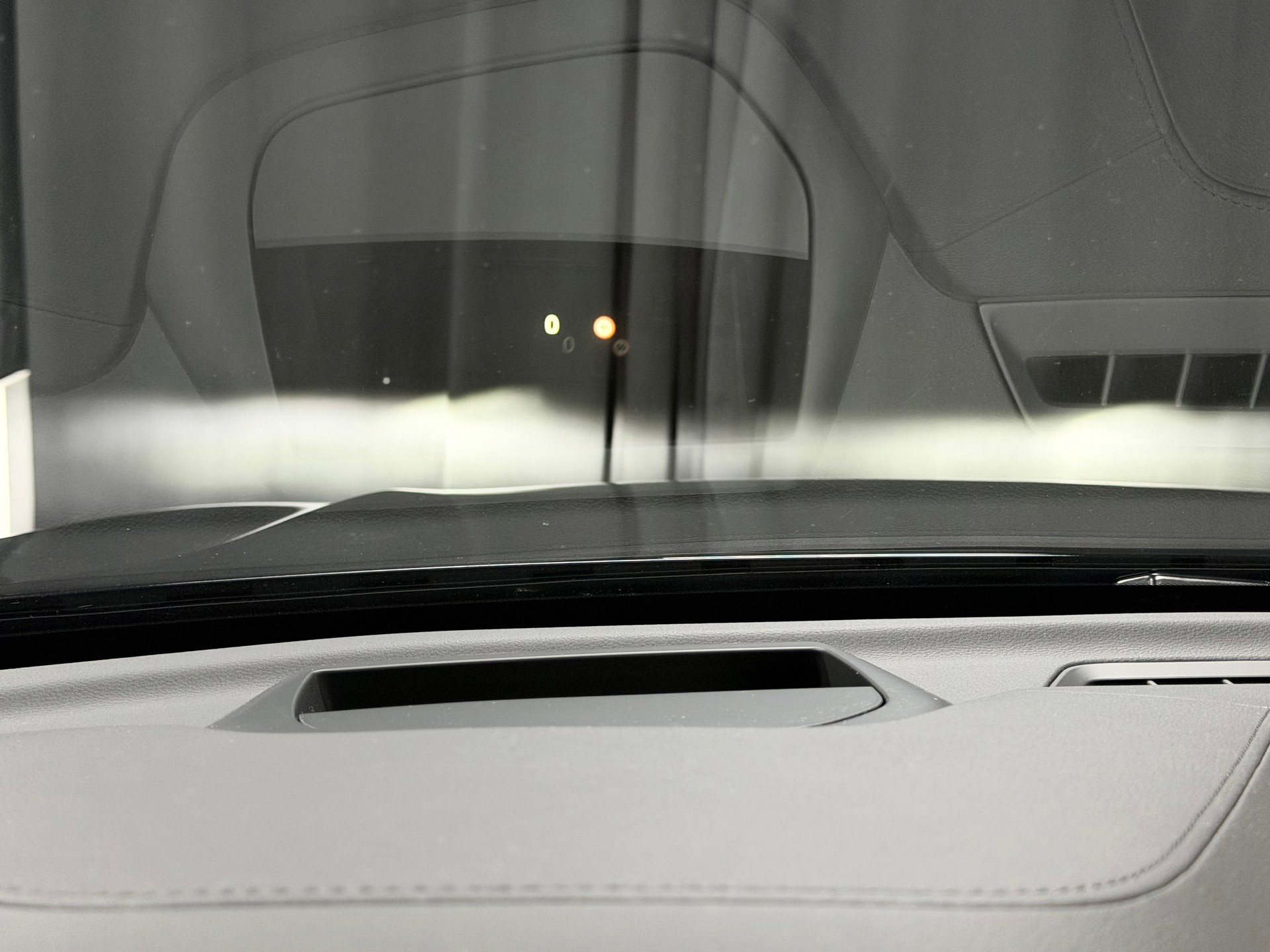 VOLVO XC60 B5 Benzin Mild Hybrid AWD Ultra Dark Geartronic-image-18