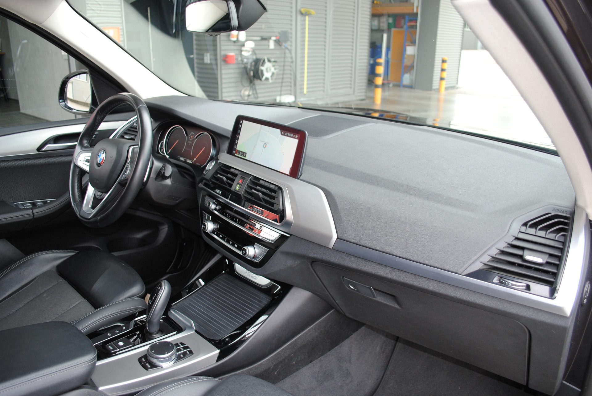 BMW X3 xDrive 20i xLine Steptronic-image-13