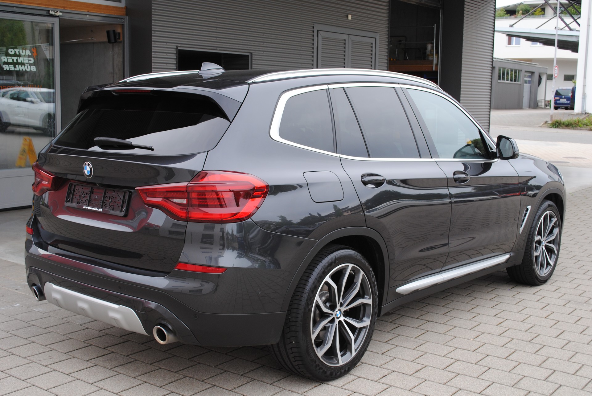 BMW X3 xDrive 20i xLine Steptronic-image-6