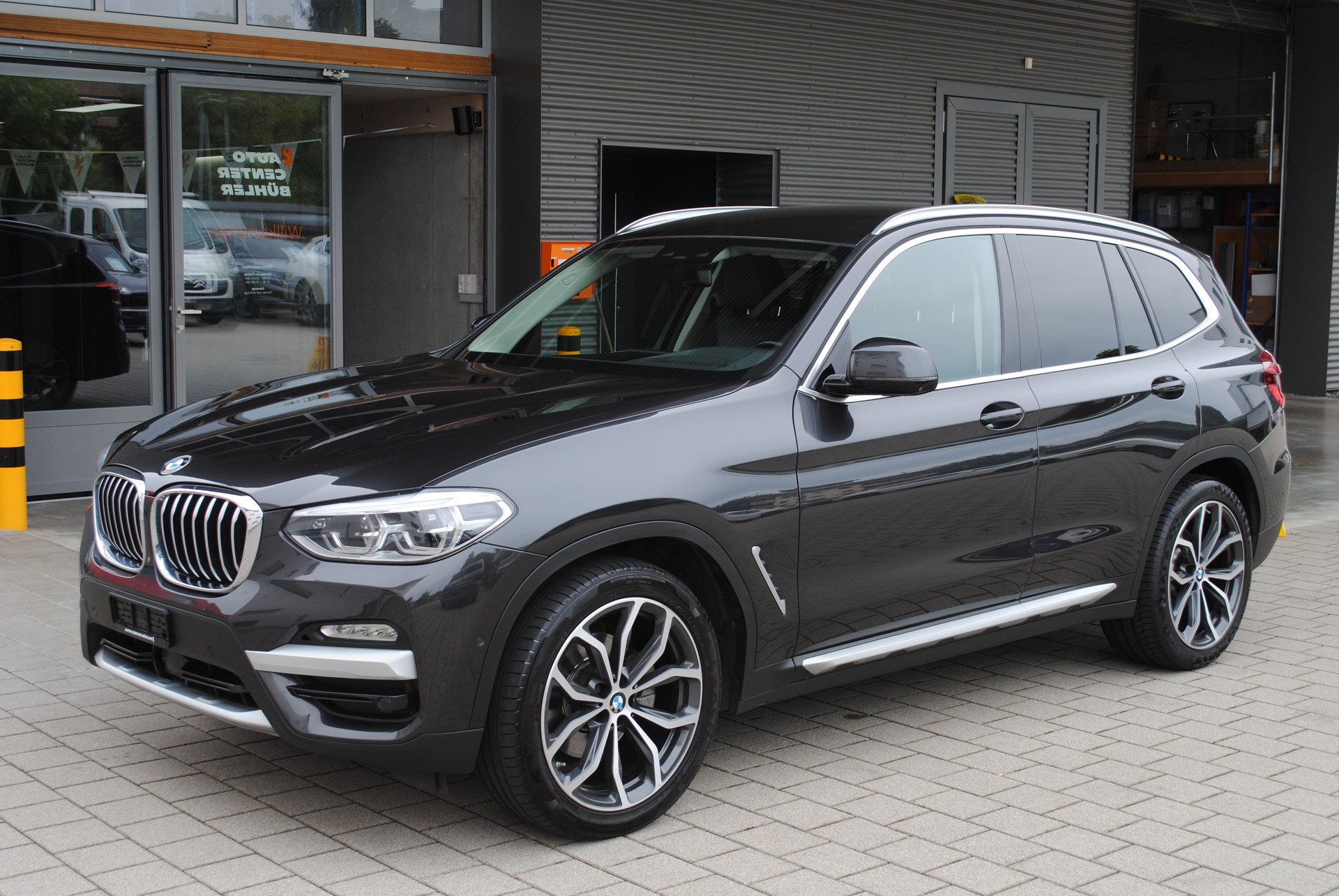 BMW X3 xDrive 20i xLine Steptronic-image-3