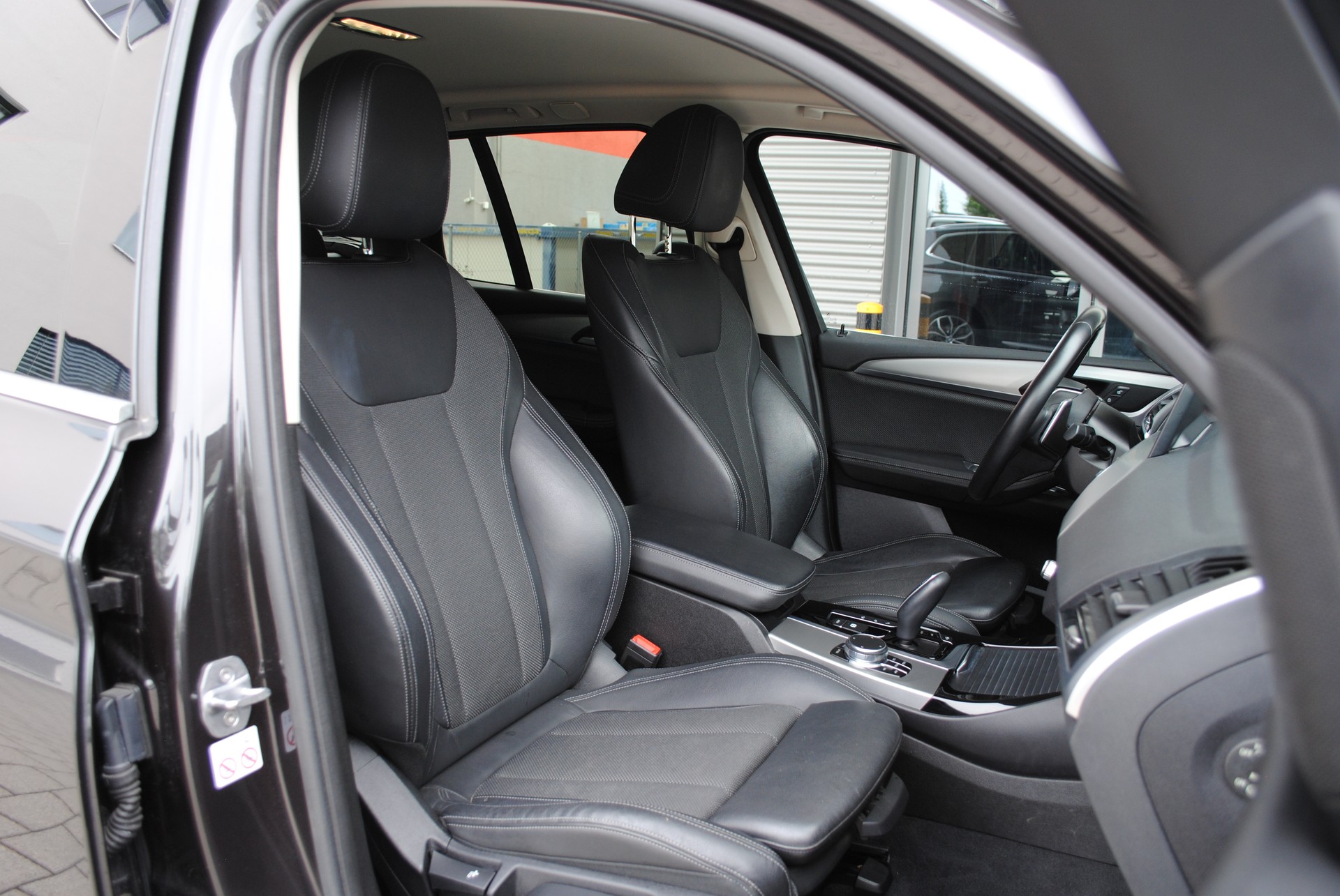 BMW X3 xDrive 20i xLine Steptronic-image-14