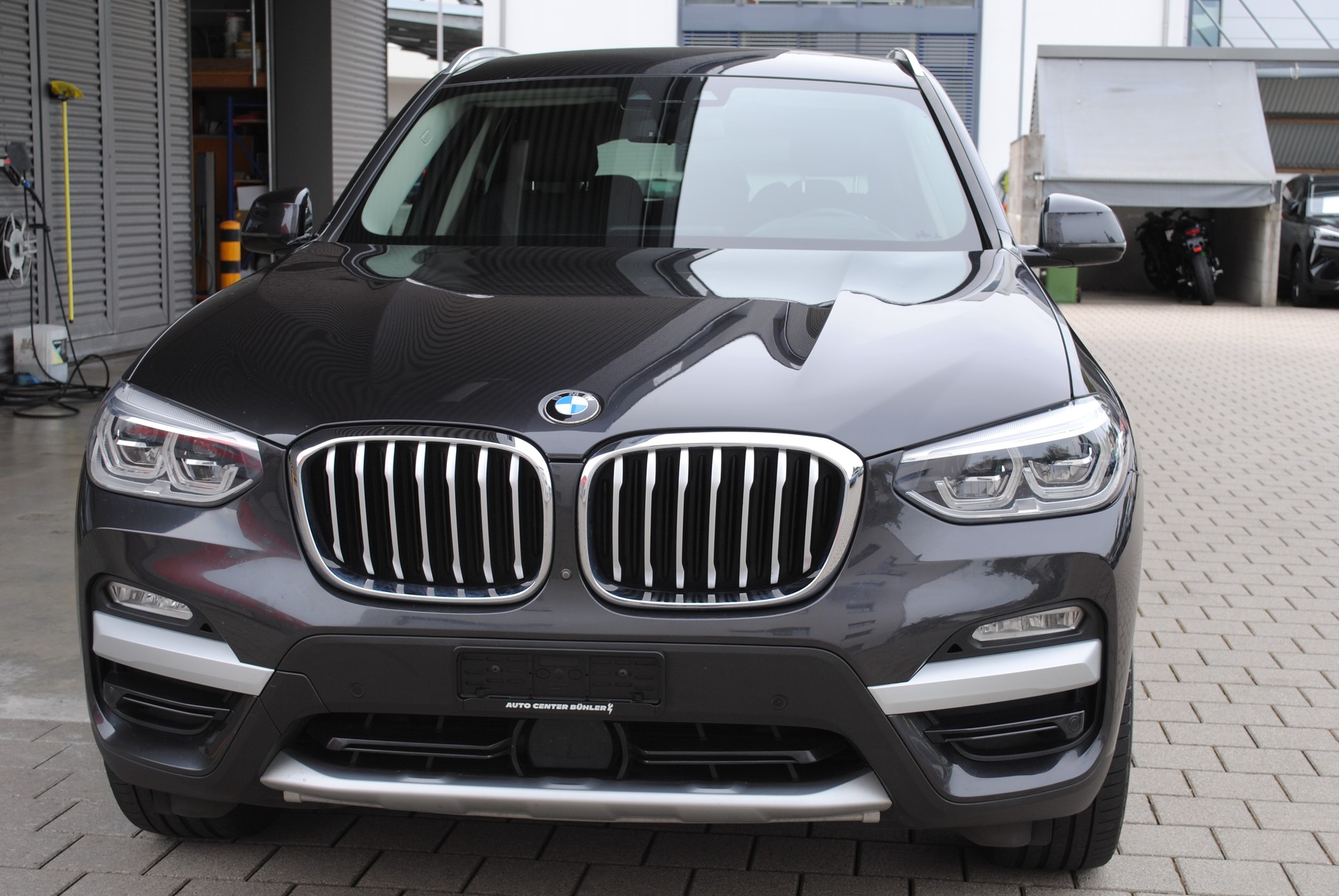 BMW X3 xDrive 20i xLine Steptronic-image-1