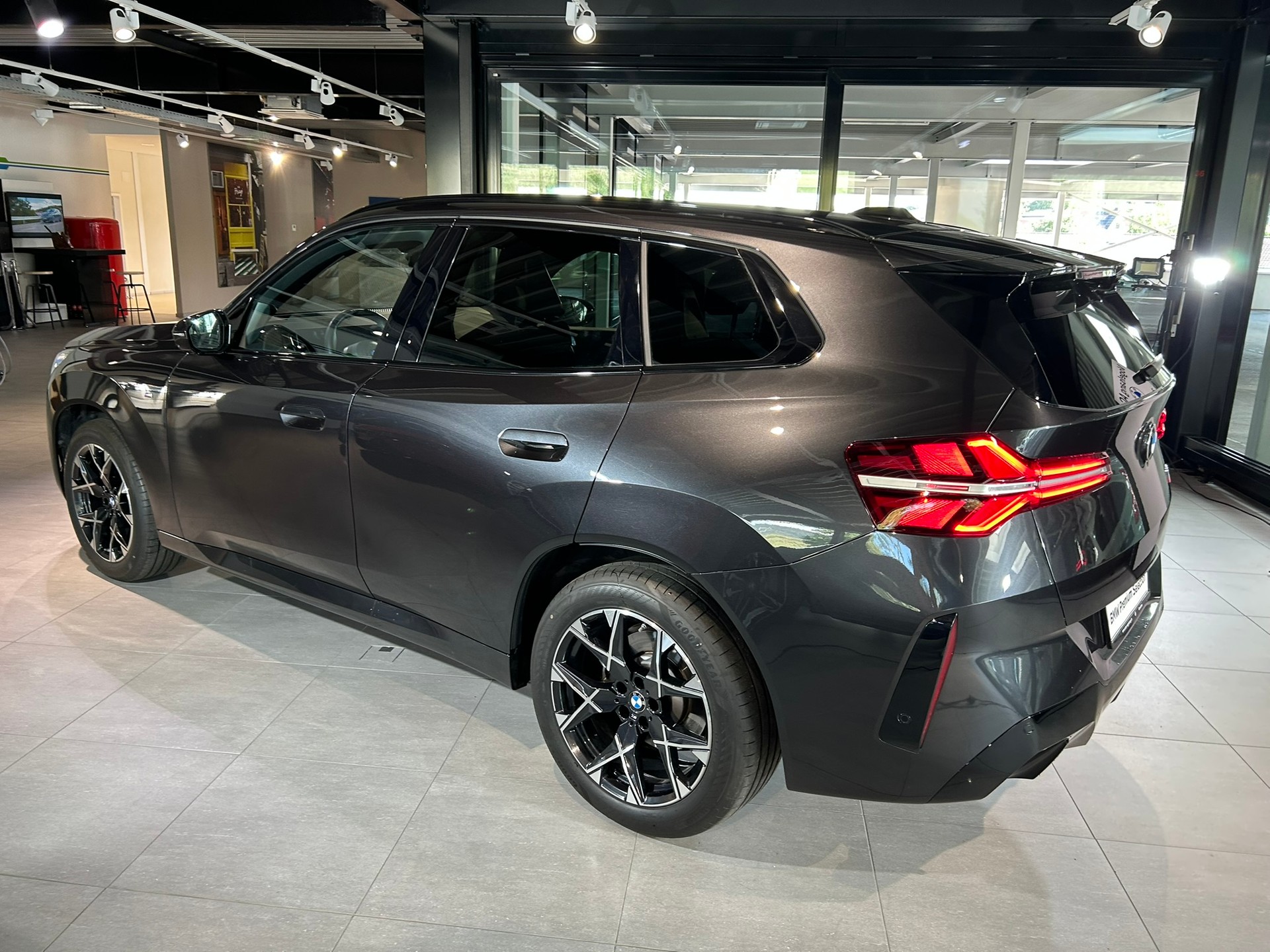 BMW X3 xDrive 48V 20d M Sport-image-6