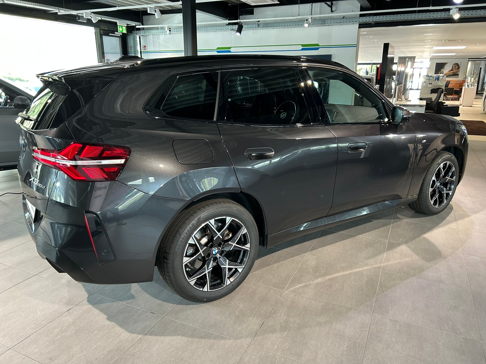 BMW X3 xDrive 48V 20d M Sport-image-11