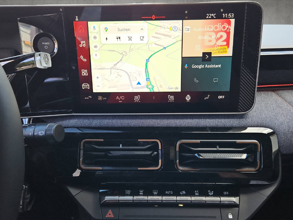 RENAULT R4 E-Tech Comfort Range techno-image-8