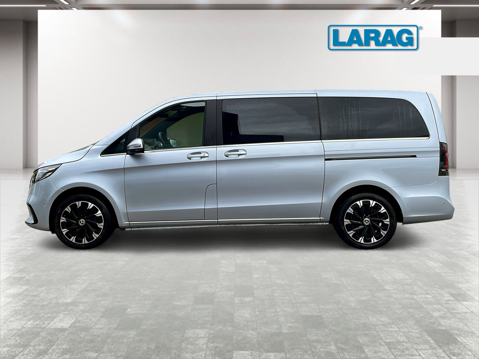MERCEDES-BENZ V 300 AVANTGARDE 3200mm L-image-1