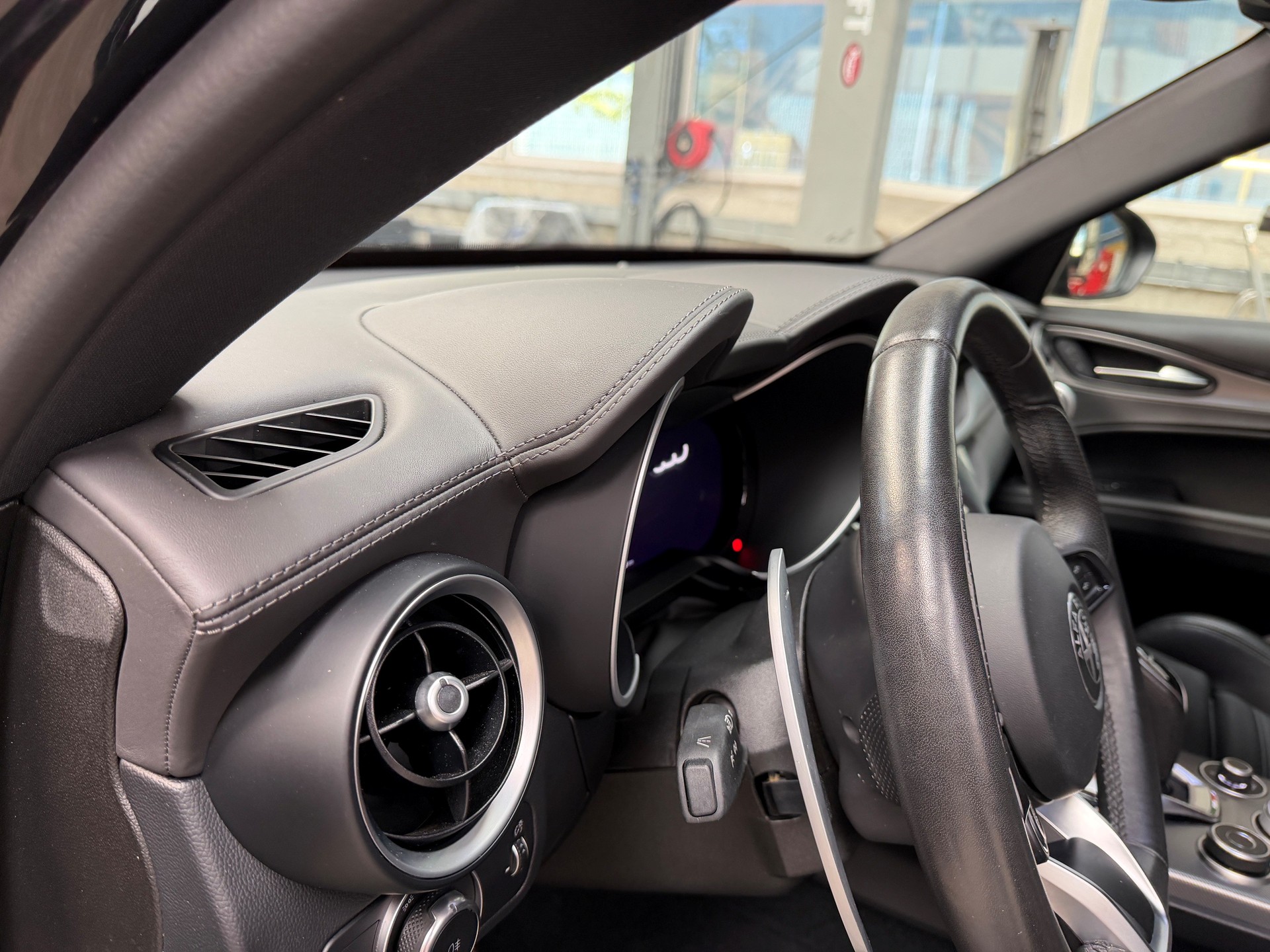 ALFA ROMEO Stelvio 2.0 Veloce Pack Tow HookQ4 AT8-image-10