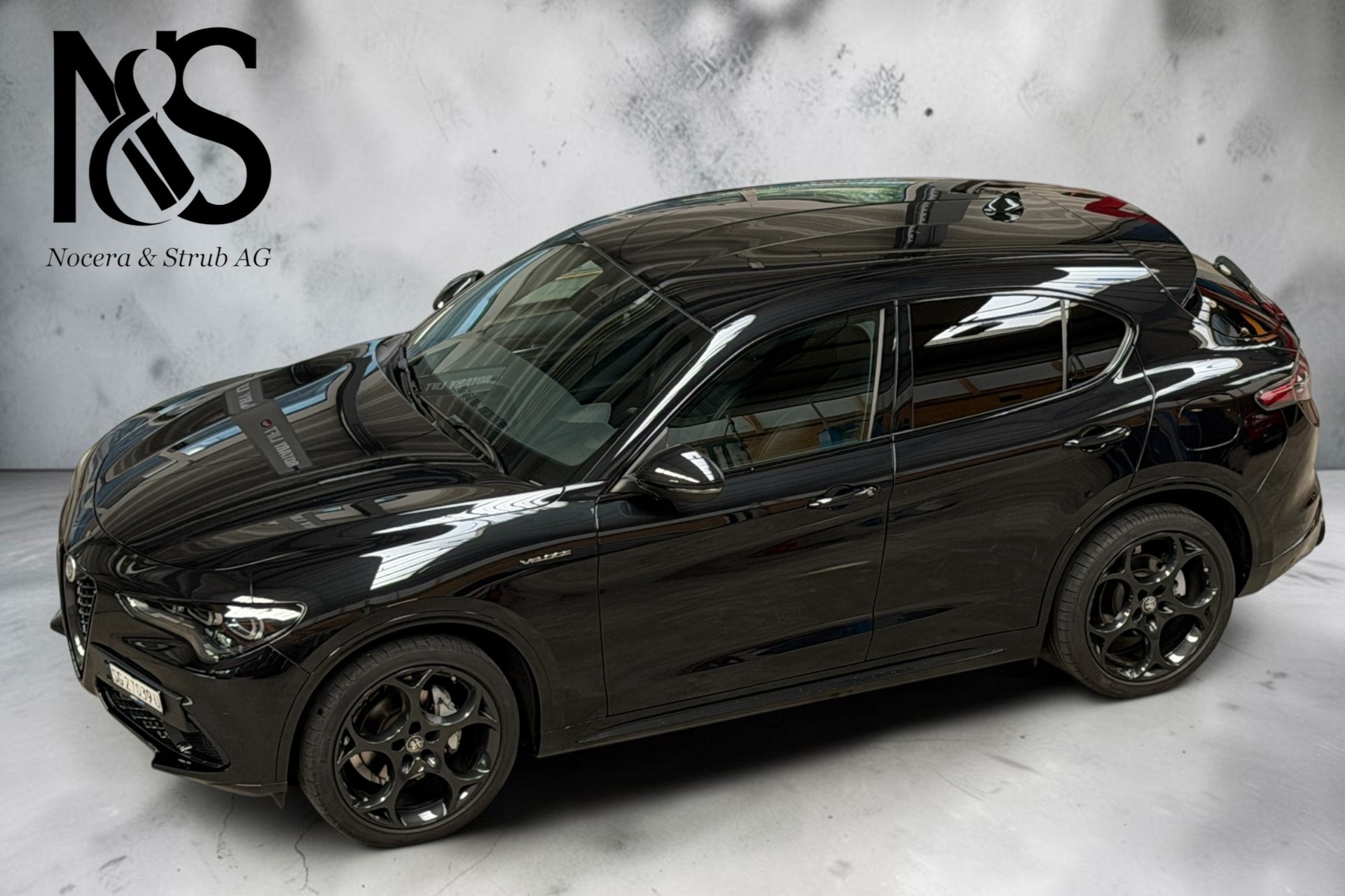 ALFA ROMEO Stelvio 2.0 Veloce Pack Tow HookQ4 AT8-image-2
