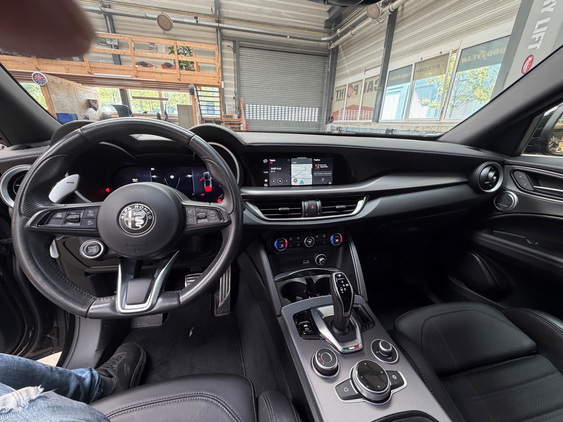 ALFA ROMEO Stelvio 2.0 Veloce Pack Tow HookQ4 AT8-image-12